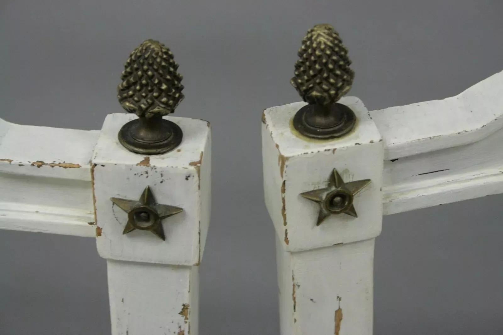 Antike französische Empire-Beistellstühle im neoklassischen Empire-Stil aus Messing mit Harfe und Leier, Paar im Angebot 1