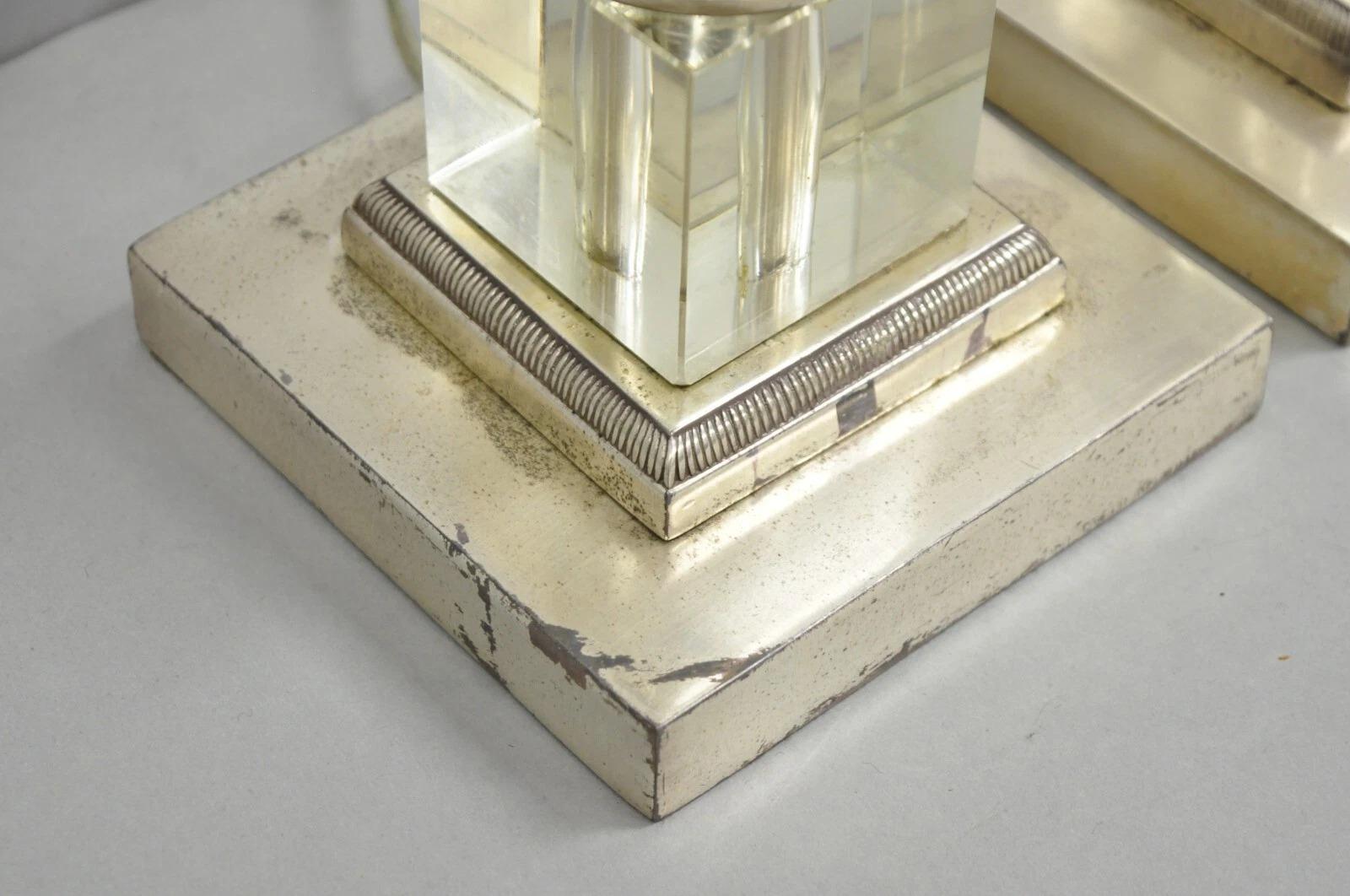 Antiguas Lámparas de Mesa de Columna Corintia Imperio Francés de Níquel y Plata - un Par en venta 3