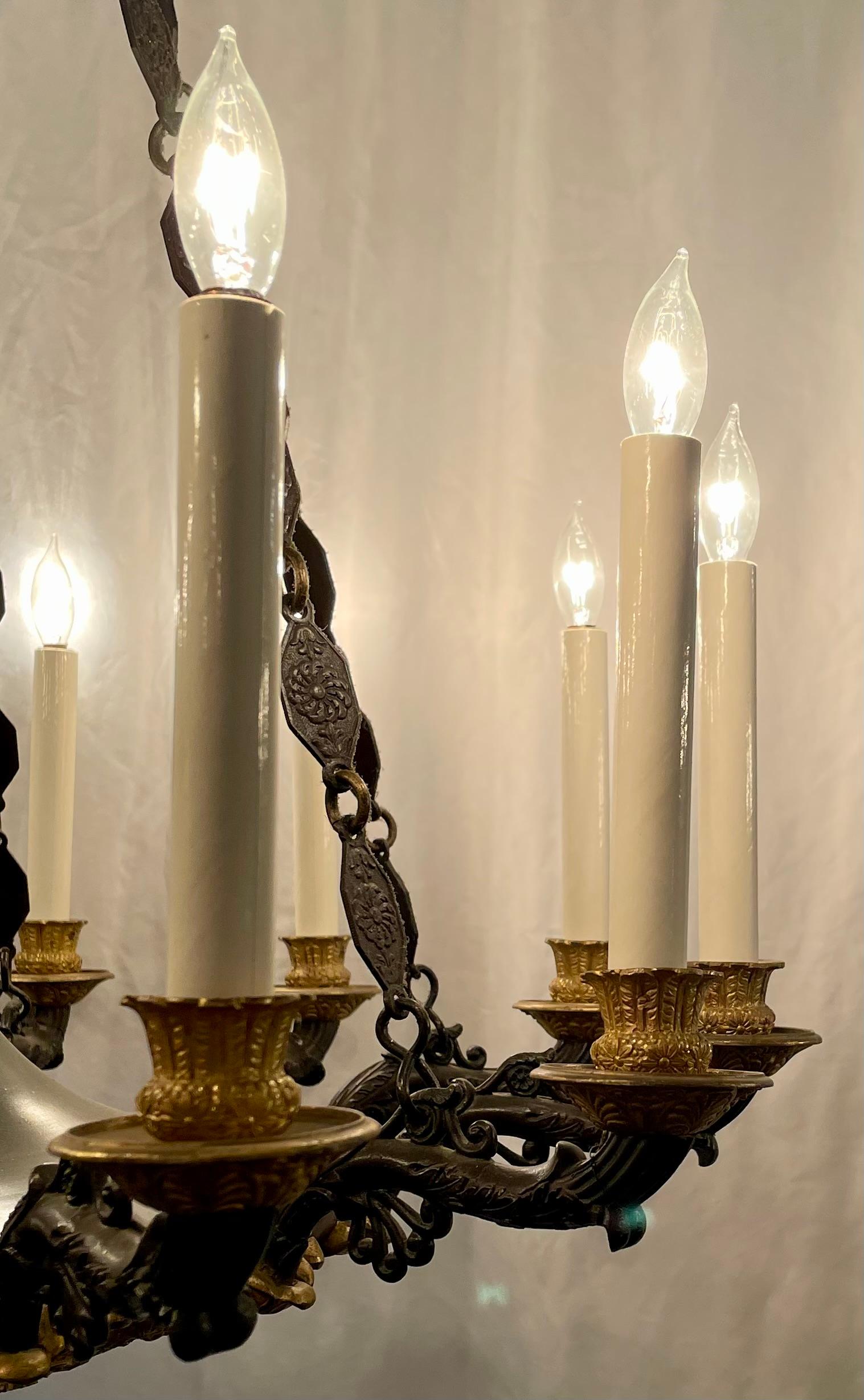 Antique French Empire Ormolu & Patinated Bronze 12 Light Chandelier, Circa 1890. For Sale 2