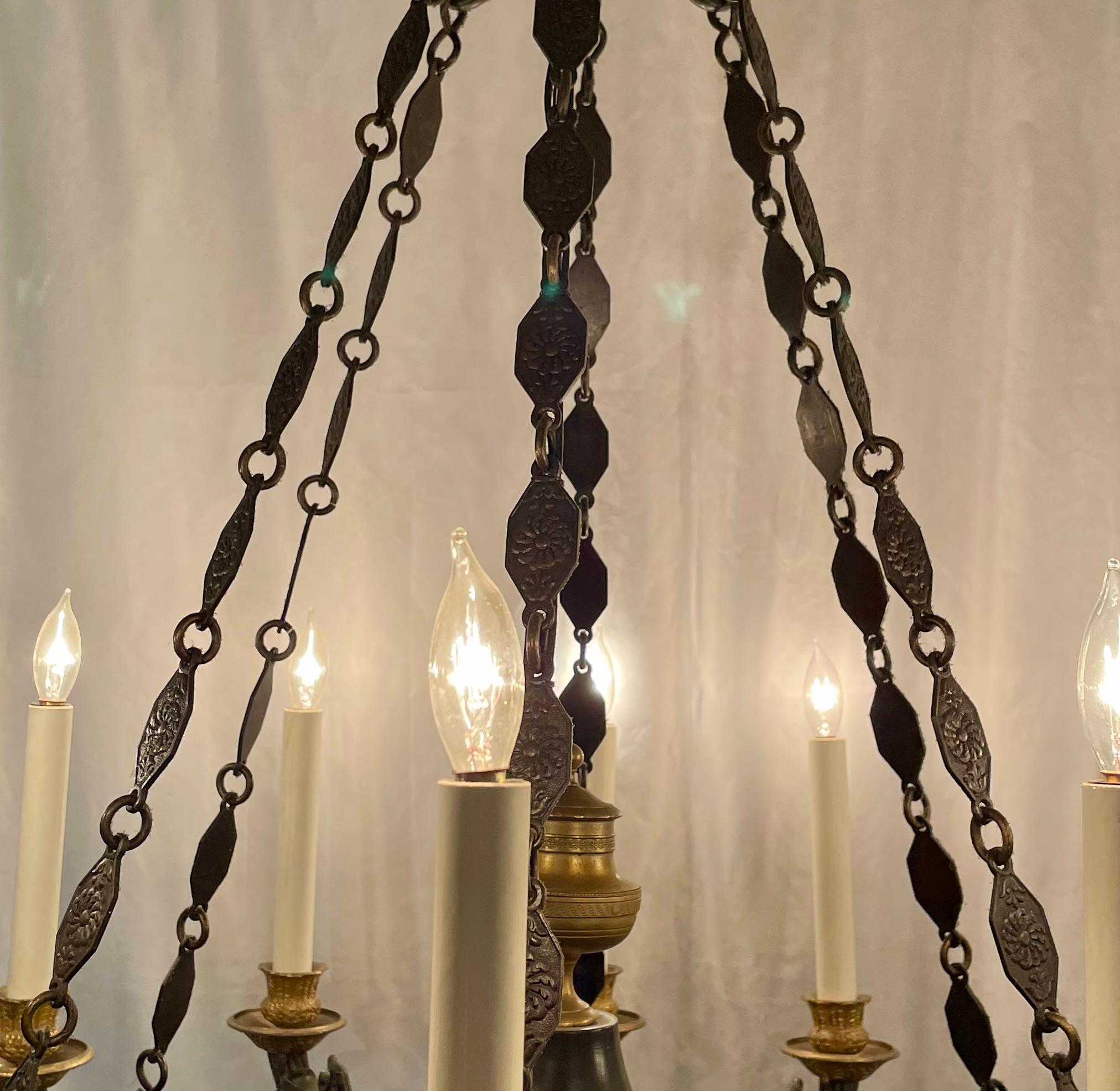 Antique French Empire Ormolu & Patinated Bronze 12 Light Chandelier, Circa 1890. For Sale 3