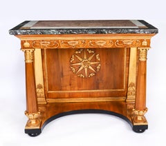 Antique French Empire Period Mesa consola de nogal con tapa de mármol Siglo XIX