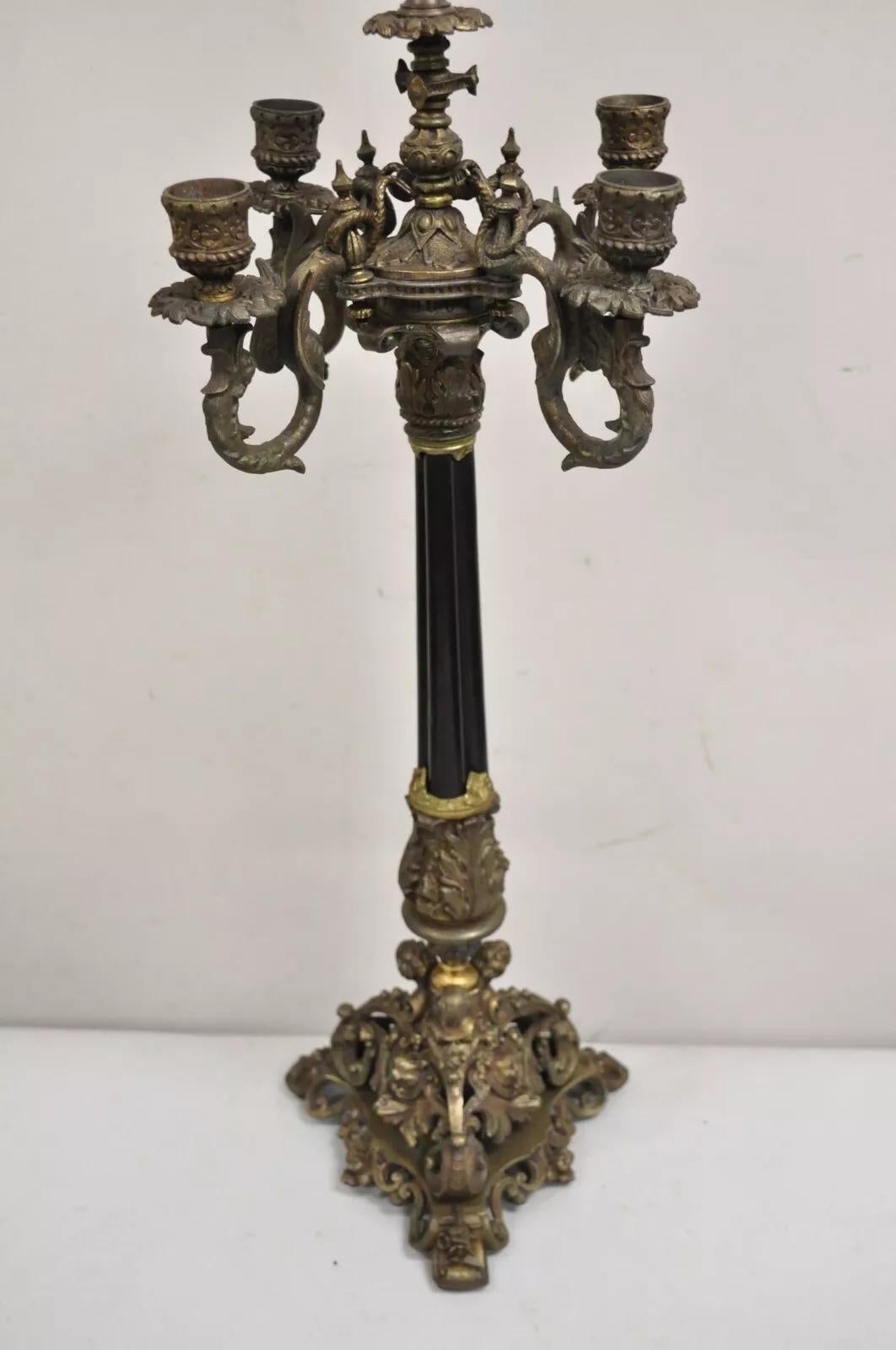 Ancienne lampe de bureau chandelier figuratif en métal doré de style Empire français Renaissance Bon état - En vente à Philadelphia, PA