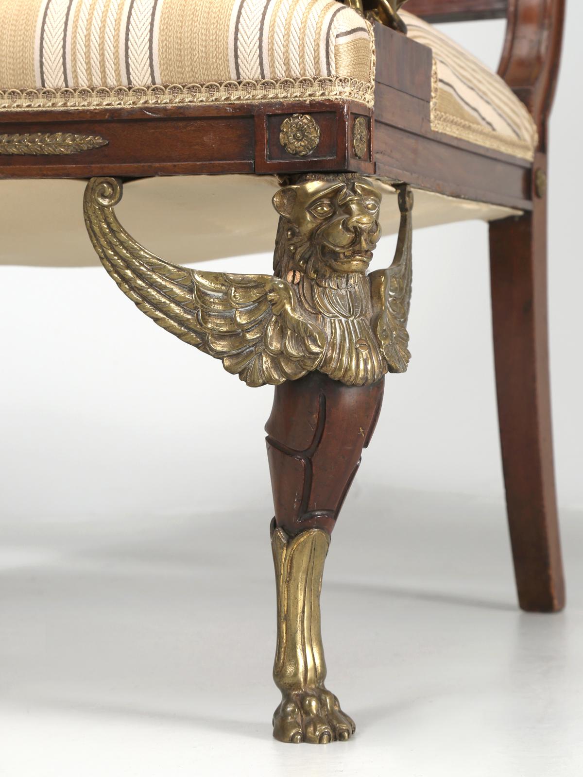 Anciennes fauteuils de style néo-empire français en acajou de qualité exceptionnelle  en vente 2