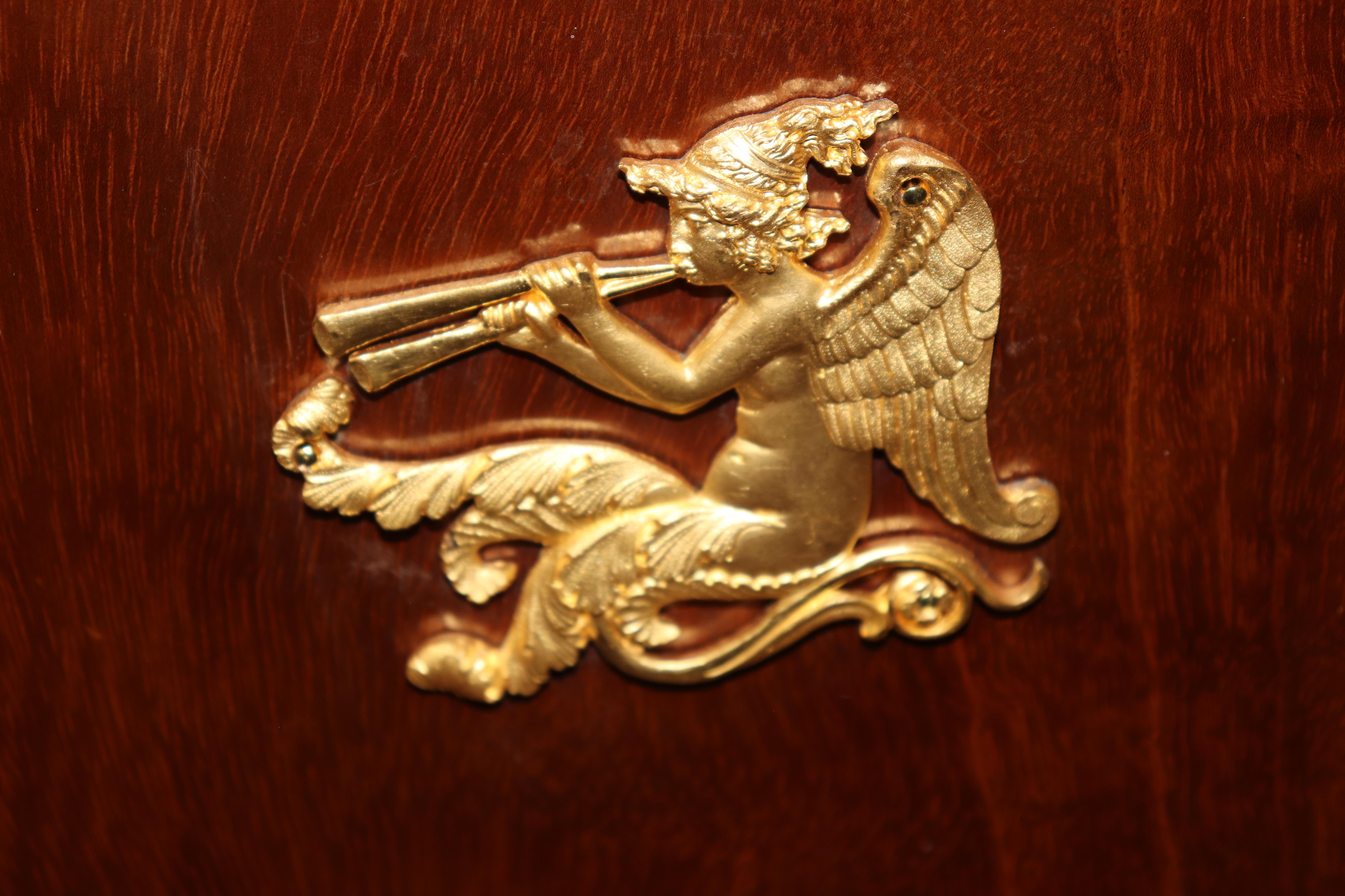 Antique French Empire Style Bronze Ormolu Mounted 3 Panel Screen by Krieger en vente 5