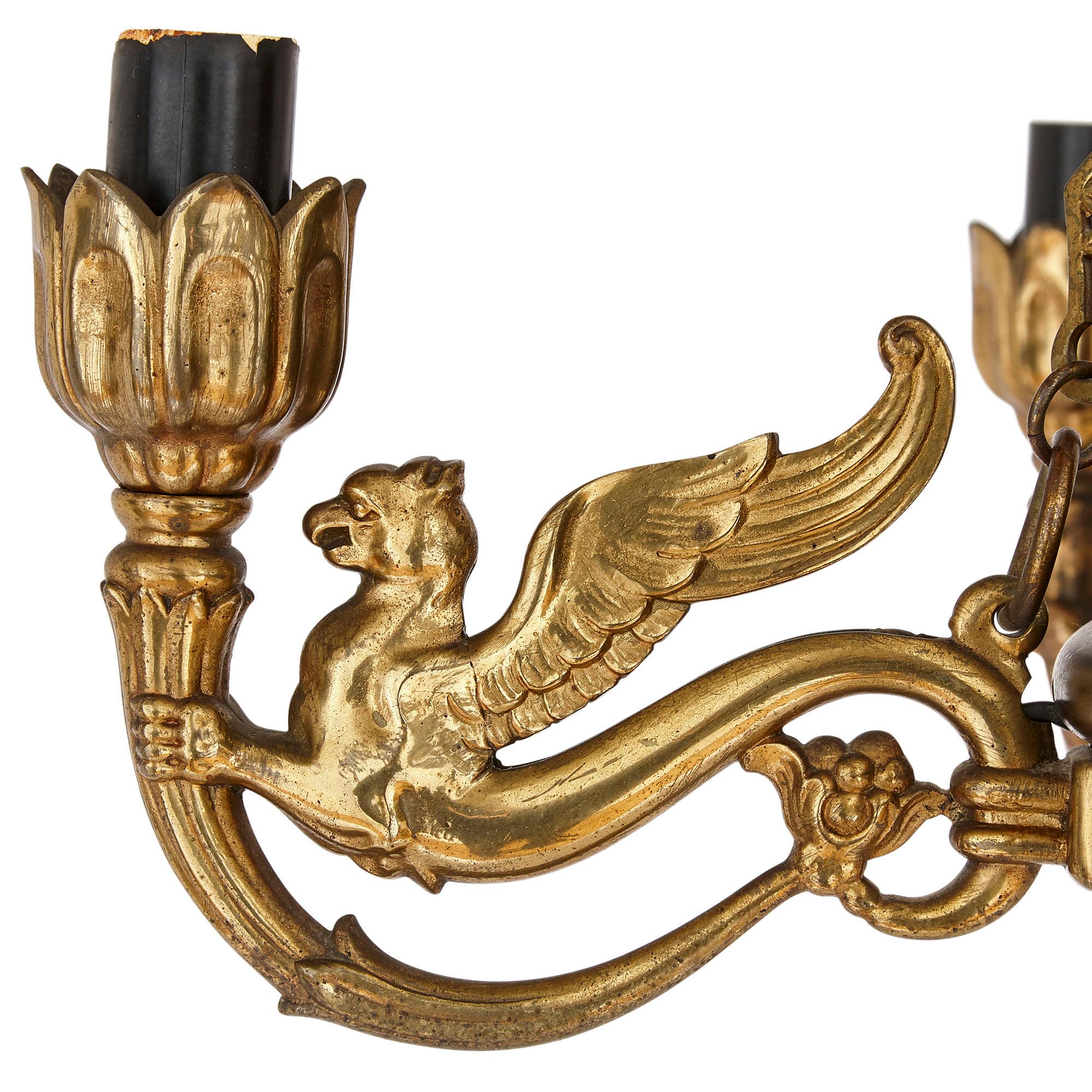 Antiker französischer Kronleuchter im Empire-Stil aus braun lackiertem Metall und vergoldeter Bronze (Französisch) im Angebot