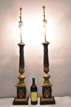 Antique French Empire Style Figural Schwarz & Gold Hohe Säule Tischlampen - Paar