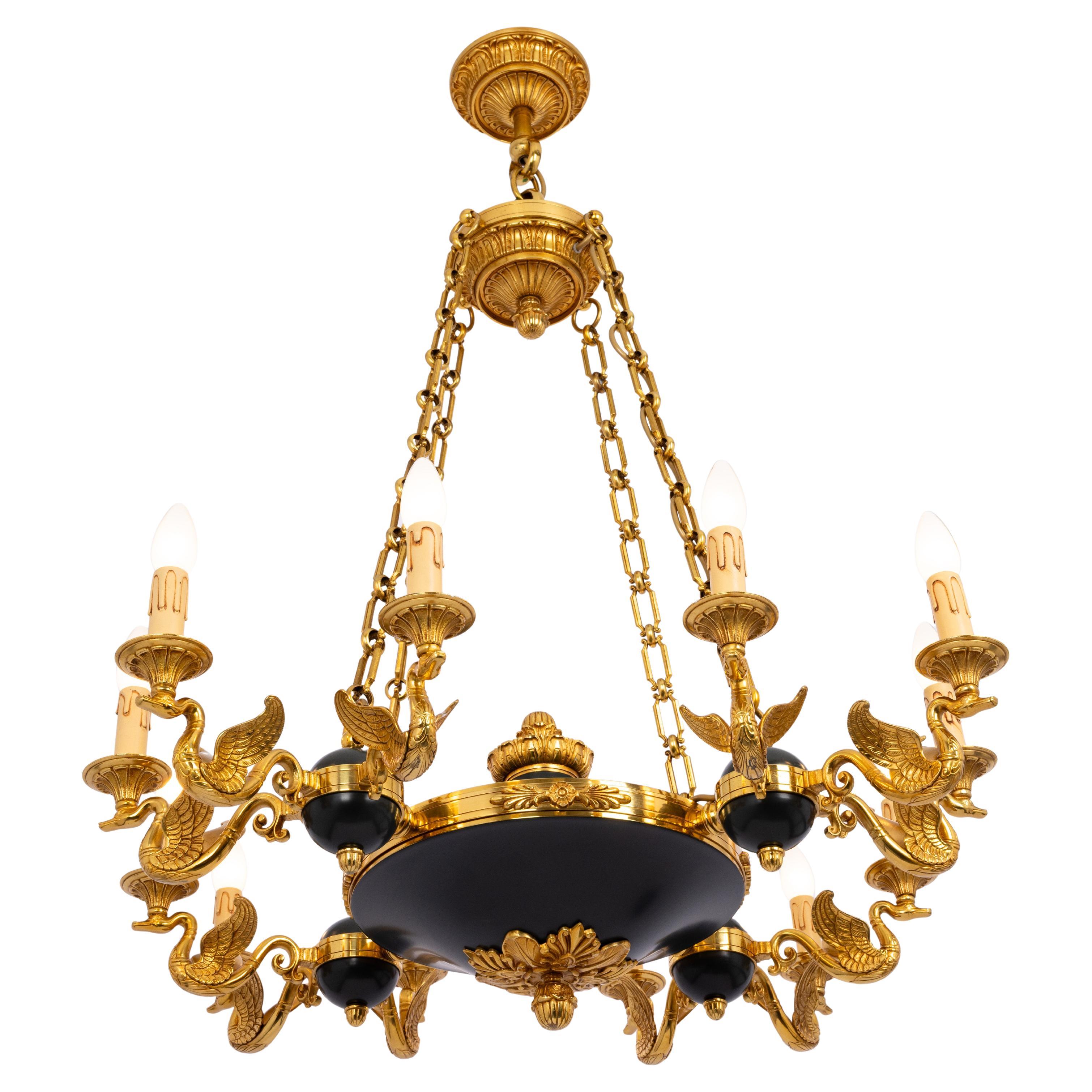 Antico lampadario francese in stile Impero in bronzo dorato e patinato