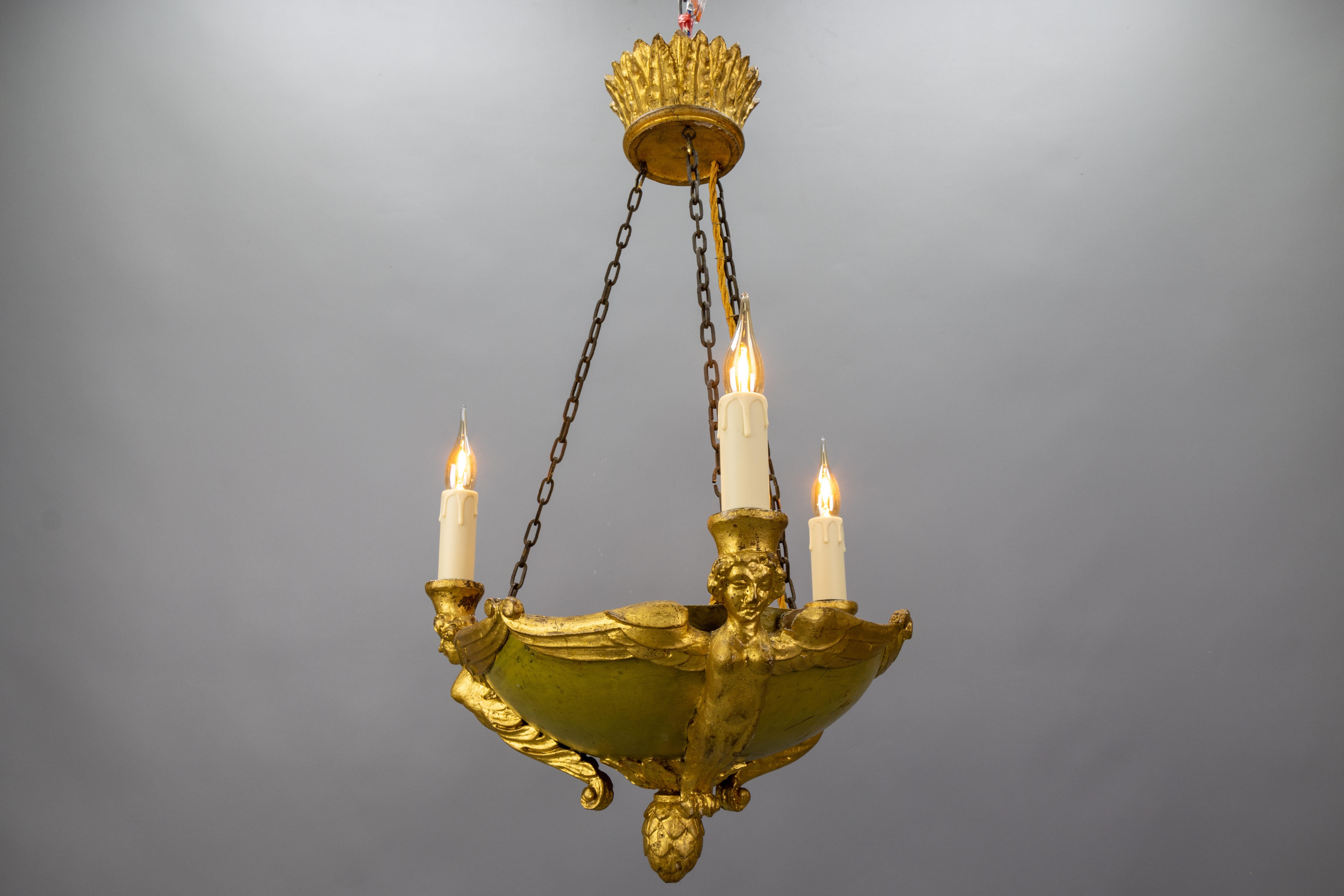 Antique French Empire Style Giltwood Three-Light Chandelier, Mid-19th Century For Sale 1