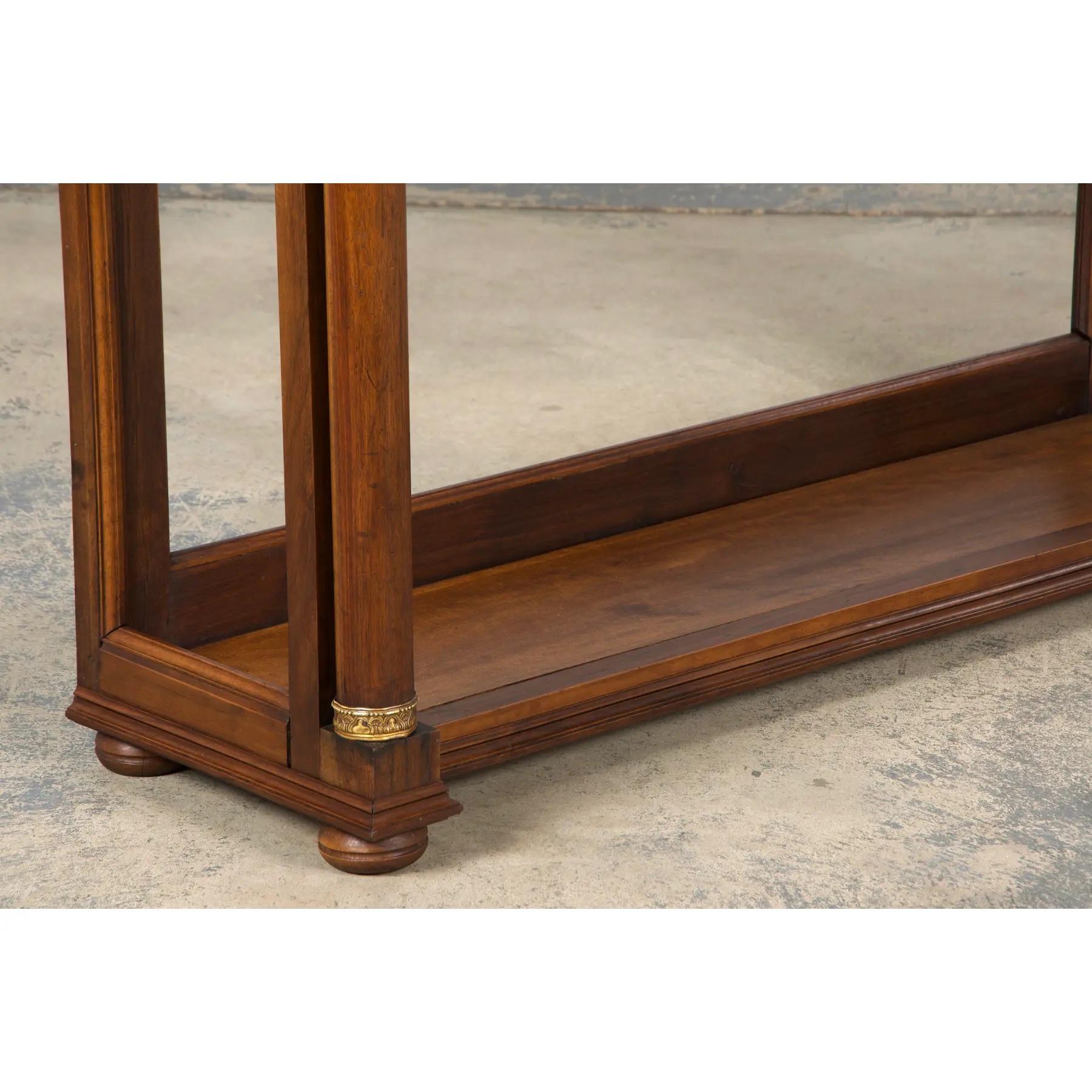 Laiton Ancienne table console française en acajou de style Empire en vente