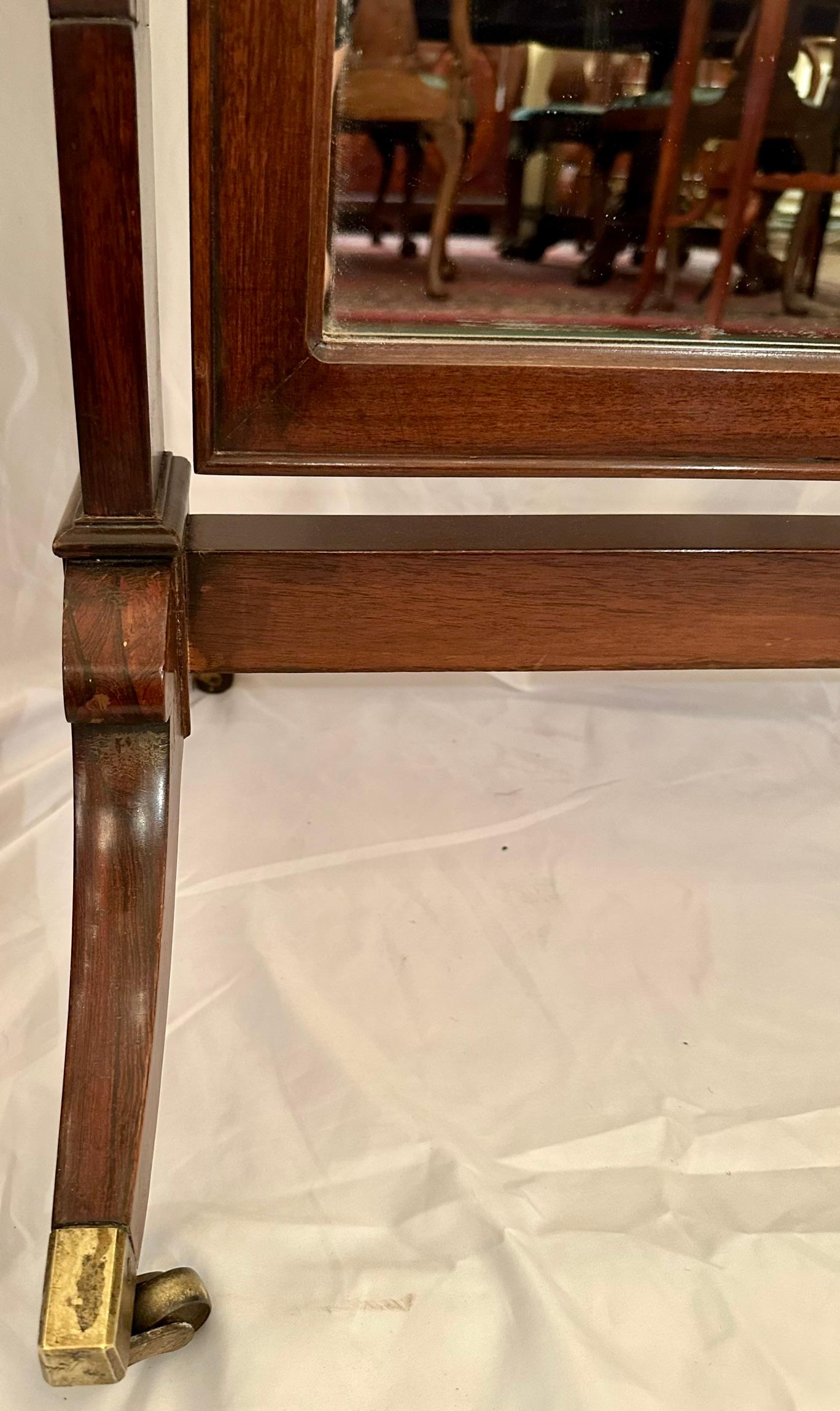 Antique French Empire Style Espejo de pie de caoba y bronce dorado, Circa 1890's siglo XIX en venta