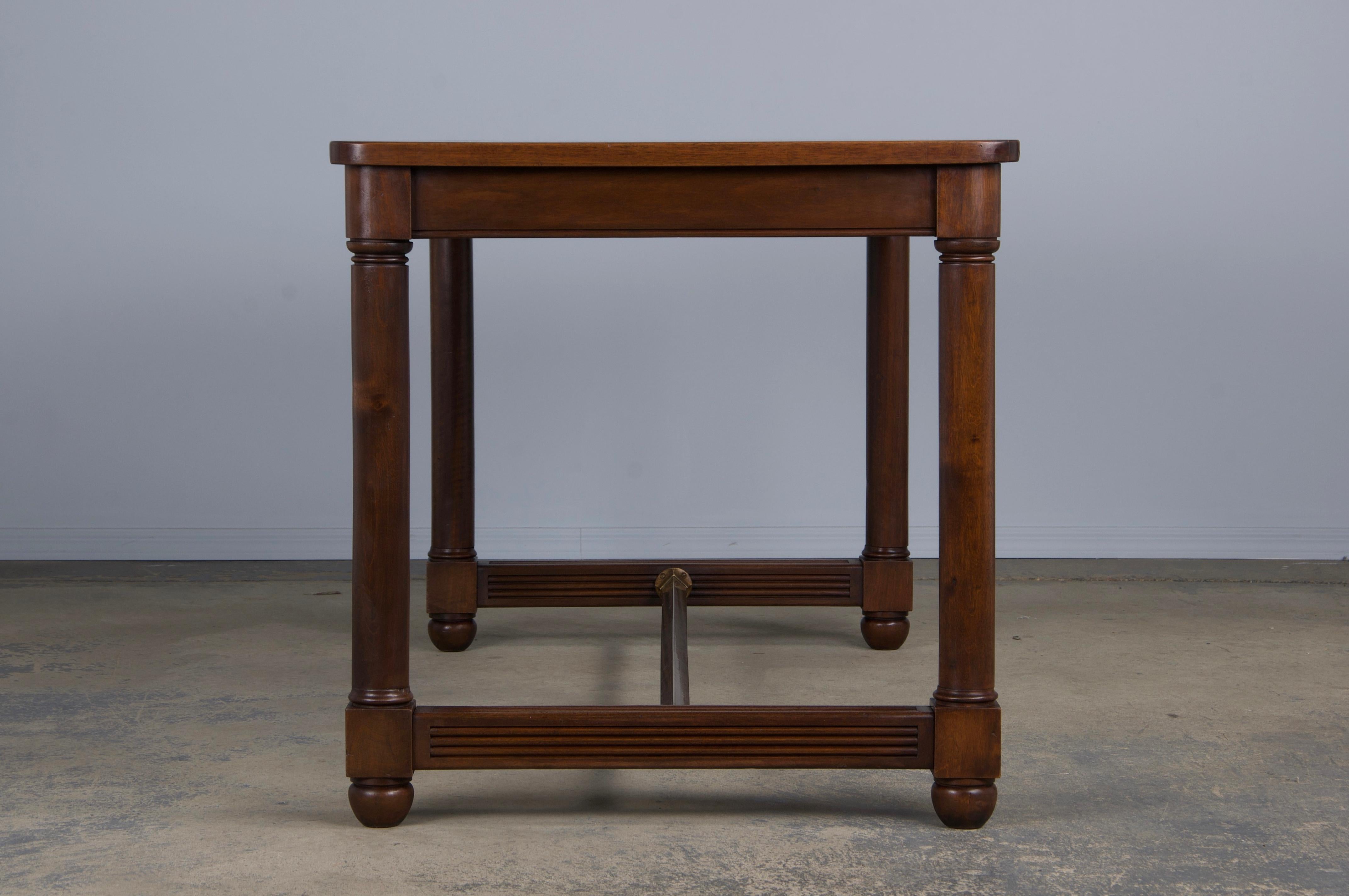 Ancienne table à écrire française de style Empire en acajou en vente 5