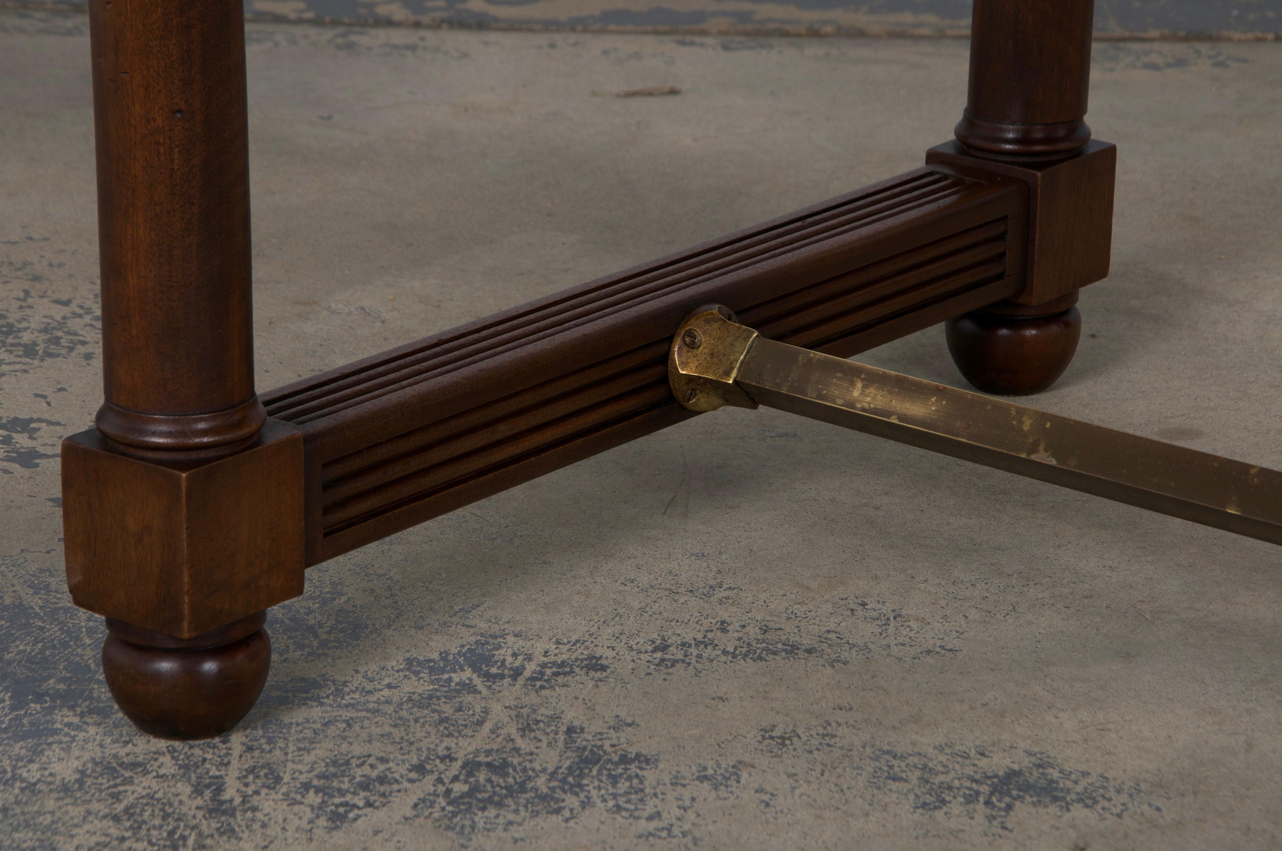 Ancienne table à écrire française de style Empire en acajou en vente 9