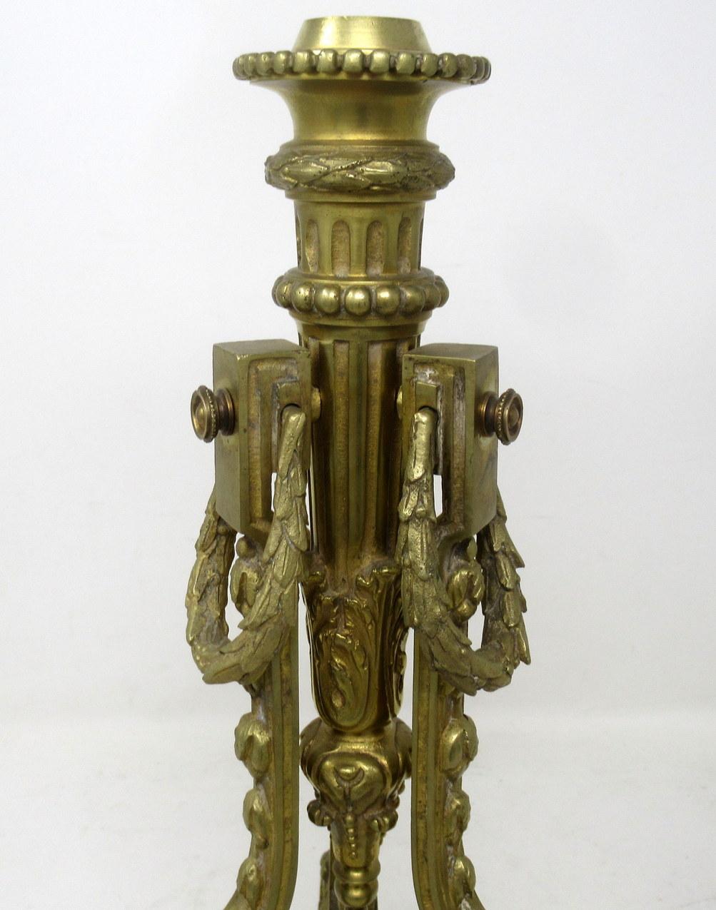 Antique French Empire Style Ormolu Gilt Bronze Fluid Oil Lamp Centerpiece 19thCt 3