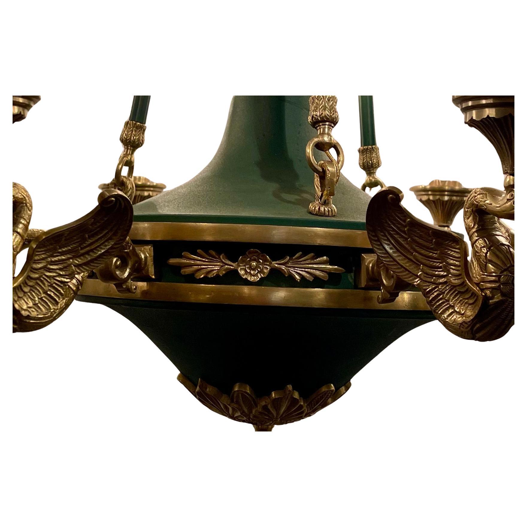 Lustre français ancien de style Empire en tôle, vers les années 1890. Bon état - En vente à New Orleans, LA