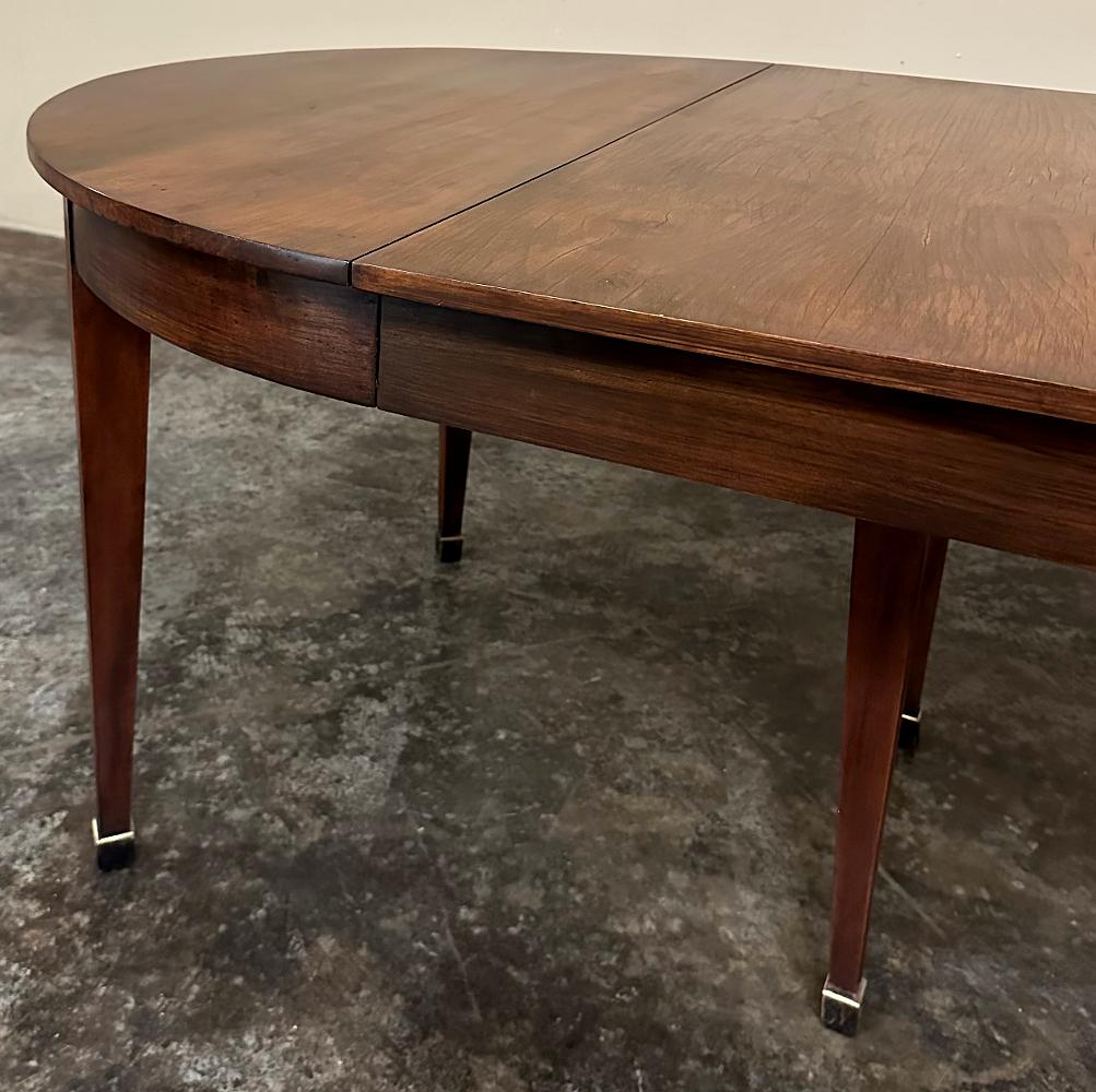 Ancienne table de salle à manger en noyer de style Empire français, avec plateau en vente 4