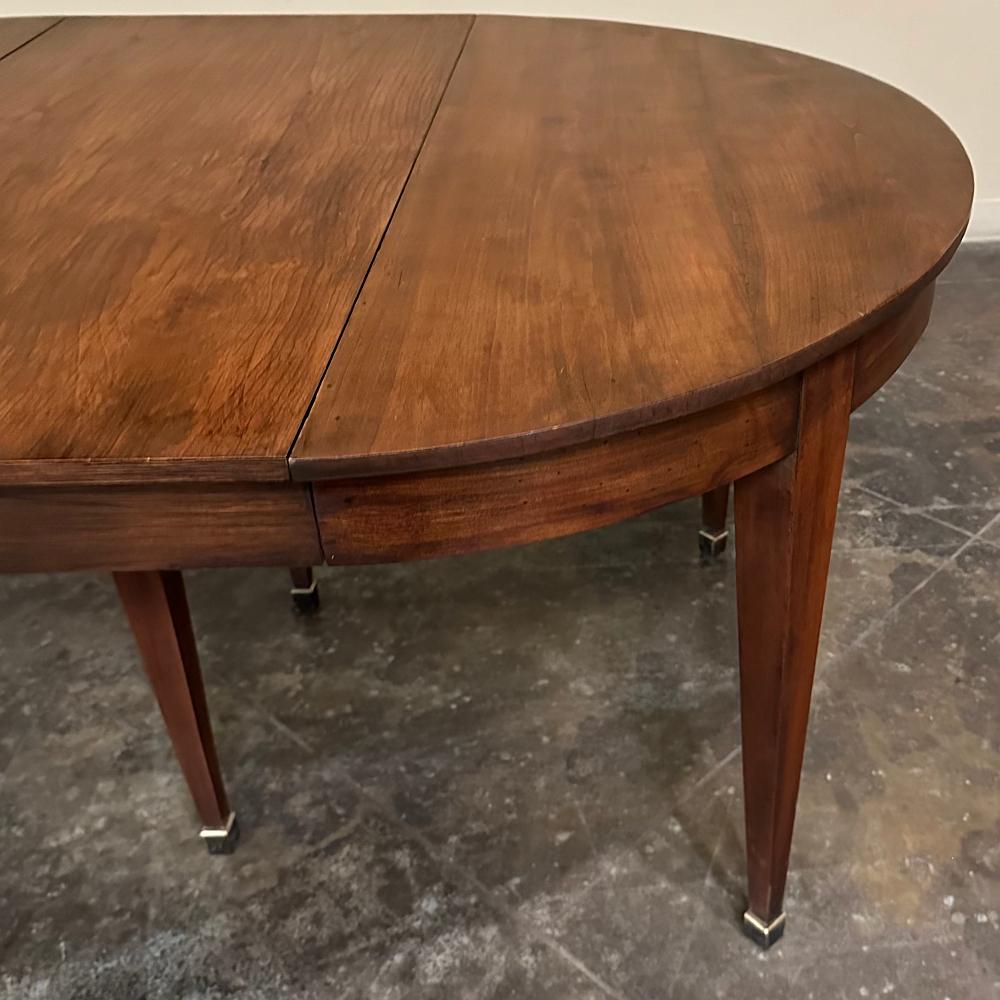 Ancienne table de salle à manger en noyer de style Empire français, avec plateau en vente 6