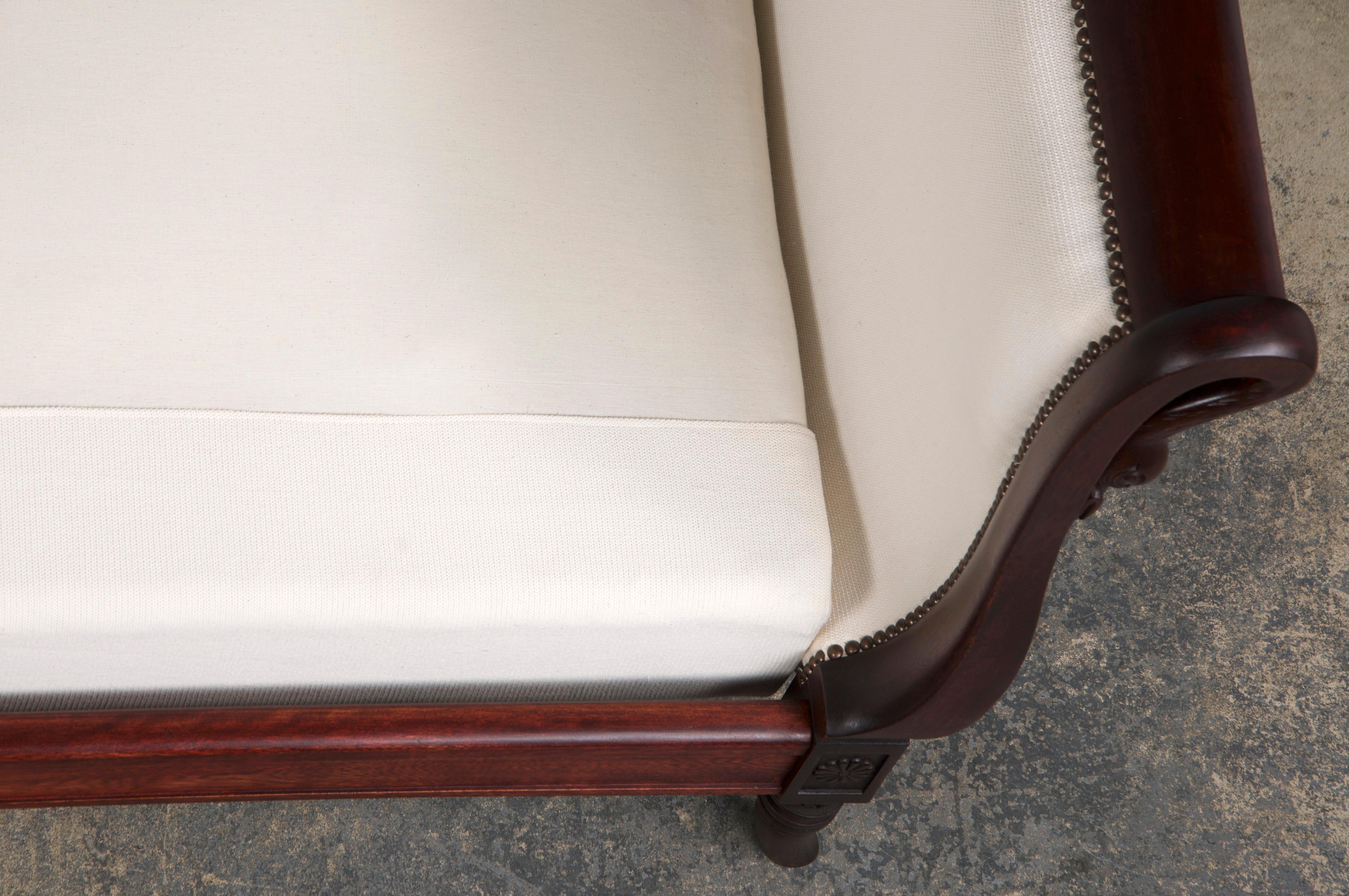 Antique French Empire Swan Neck Mahogany Daybeds W/ Cream Woven Fabric - A Pair For Sale 15