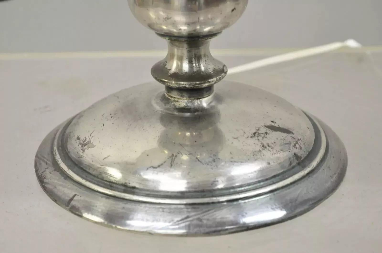 Antique French Empire Trumpet Arm Tole Metal Shade Nickel Bouillotte Desk Lamp in vendita 3