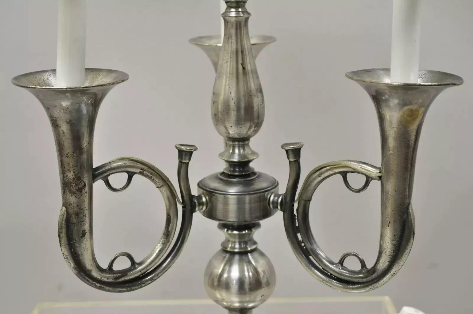 Stile impero Antique French Empire Trumpet Arm Tole Metal Shade Nickel Bouillotte Desk Lamp in vendita