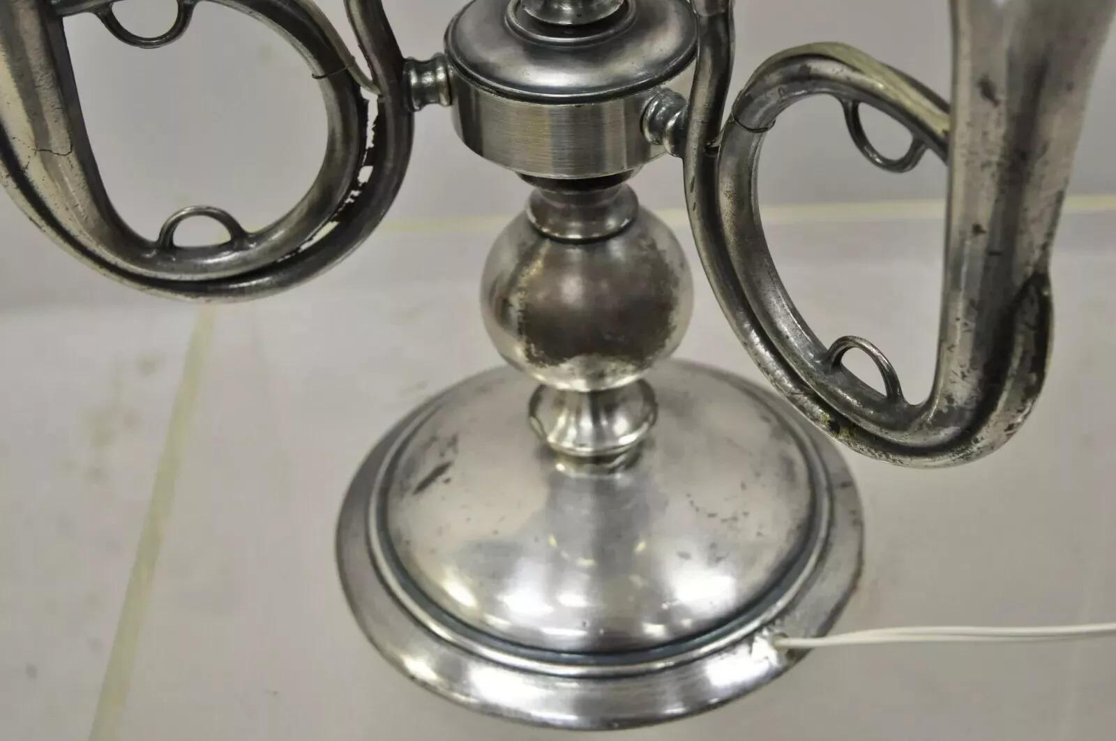 Antique French Empire Trumpet Arm Tole Metal Shade Nickel Bouillotte Desk Lamp in vendita 2