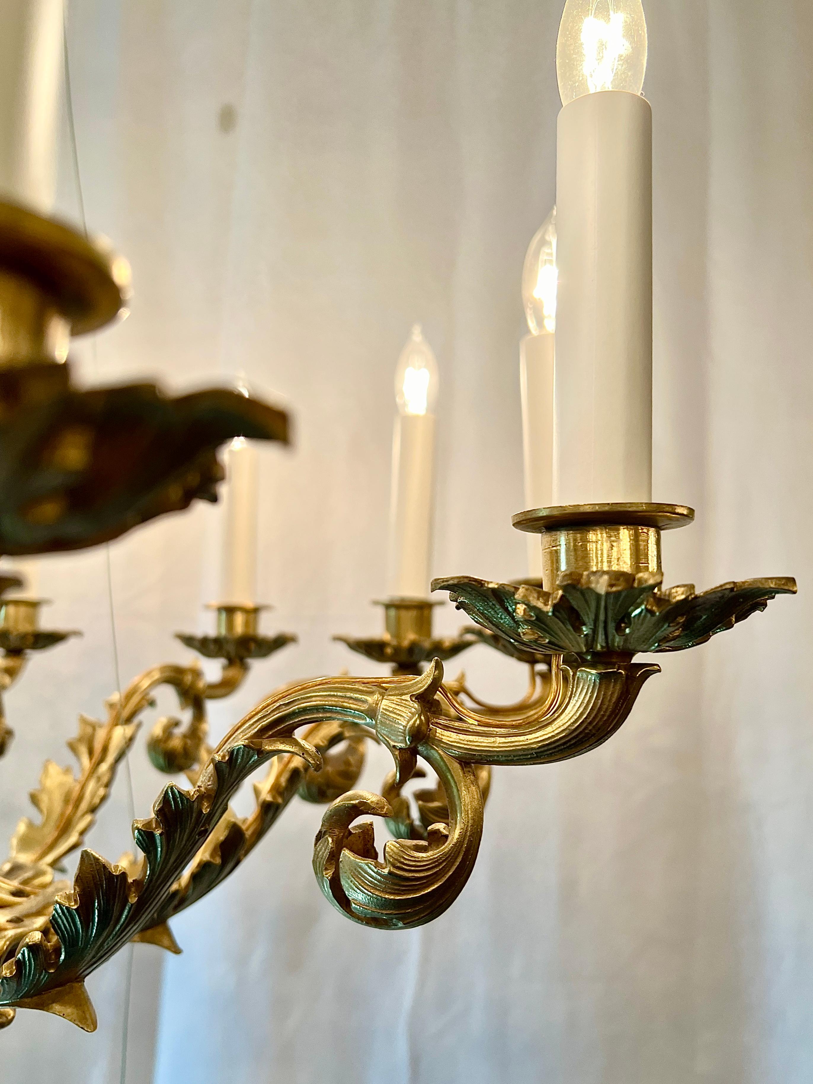 Bronze Antique lustre français « impératrice Eugénie » à 12 éclairages en bronze doré, vers les années 1890 en vente