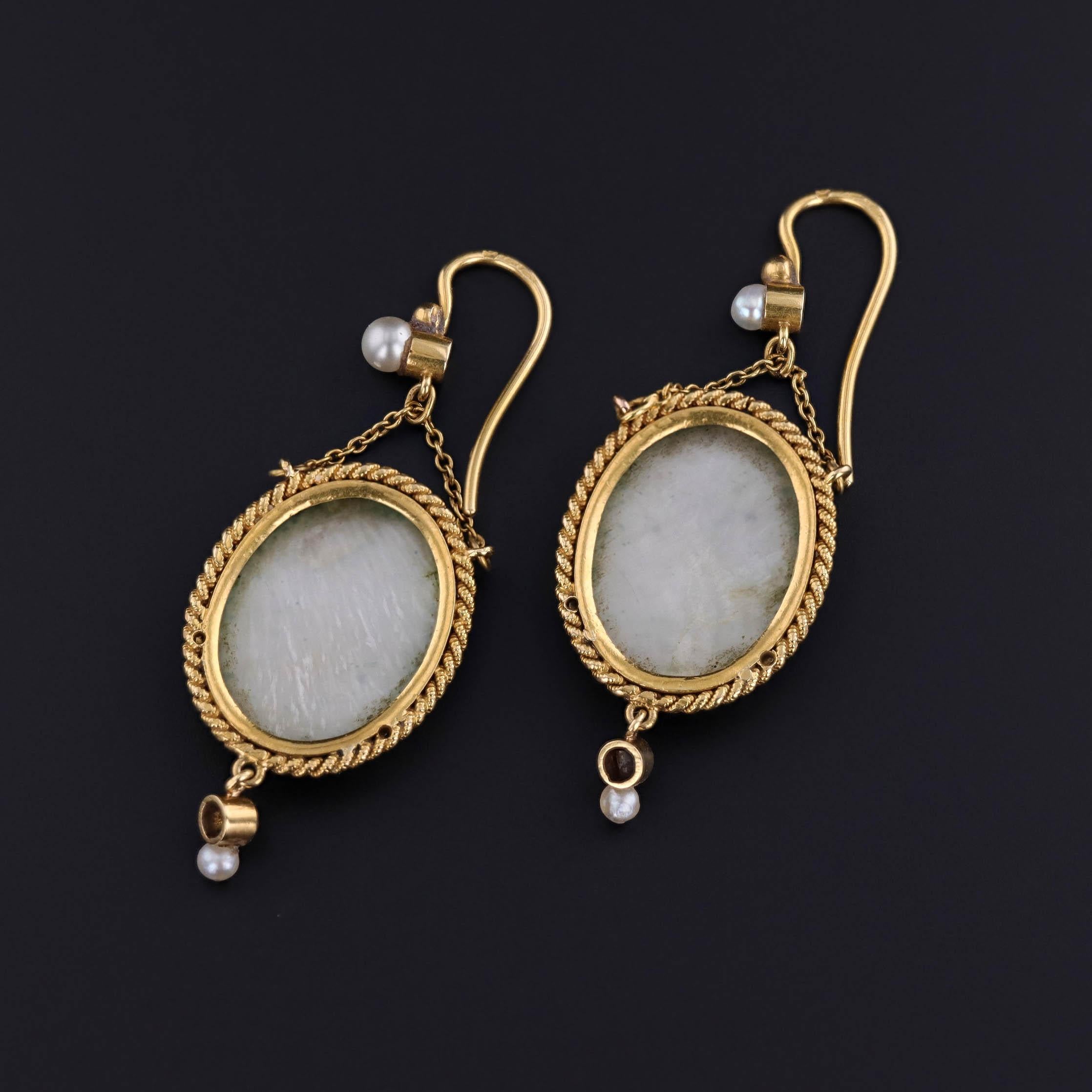 Taglio a sfera Antique French Orecchini a fiore con smalto in oro 18k in vendita