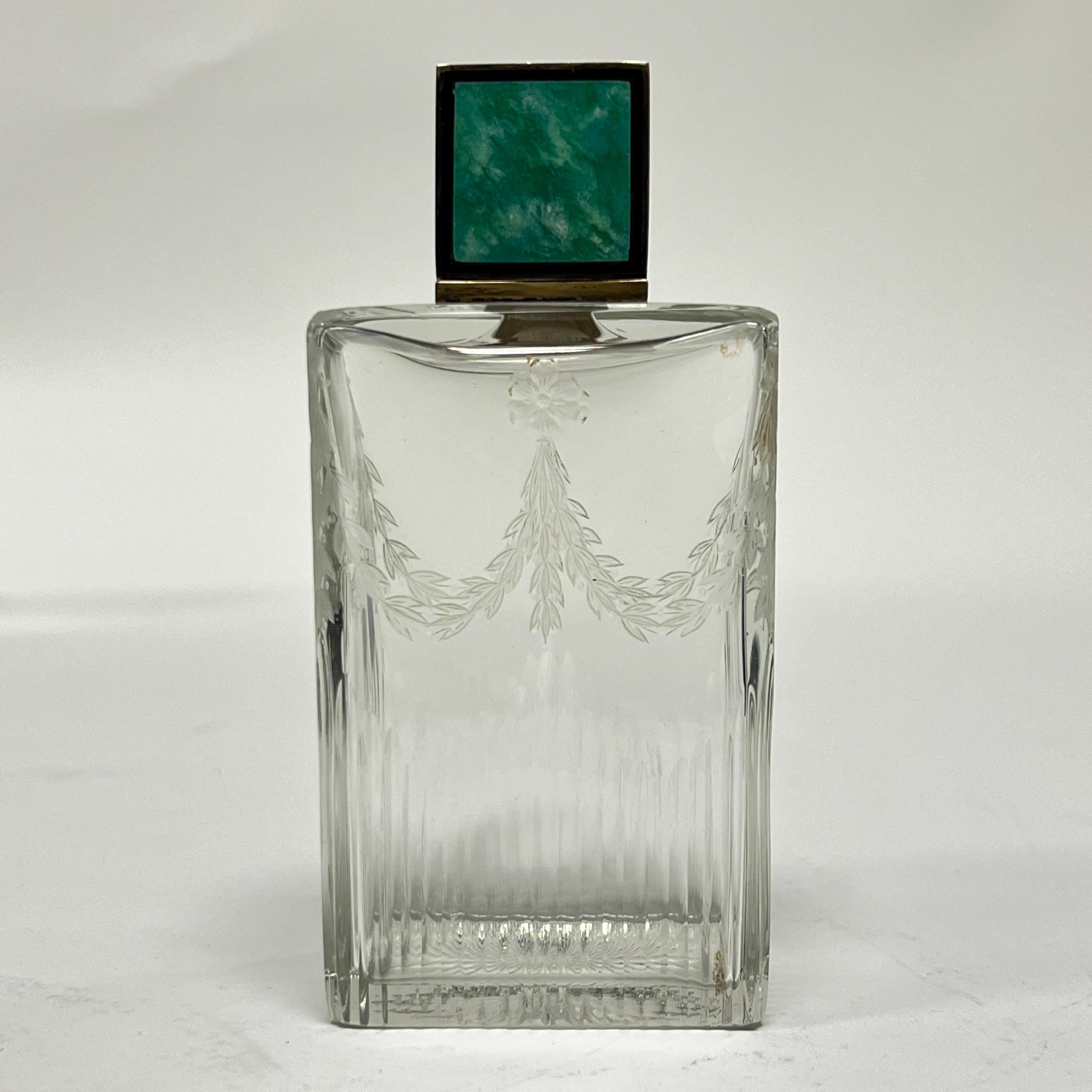 Juego de tocador francés antiguo de plata esmaltada y cristal en venta 6