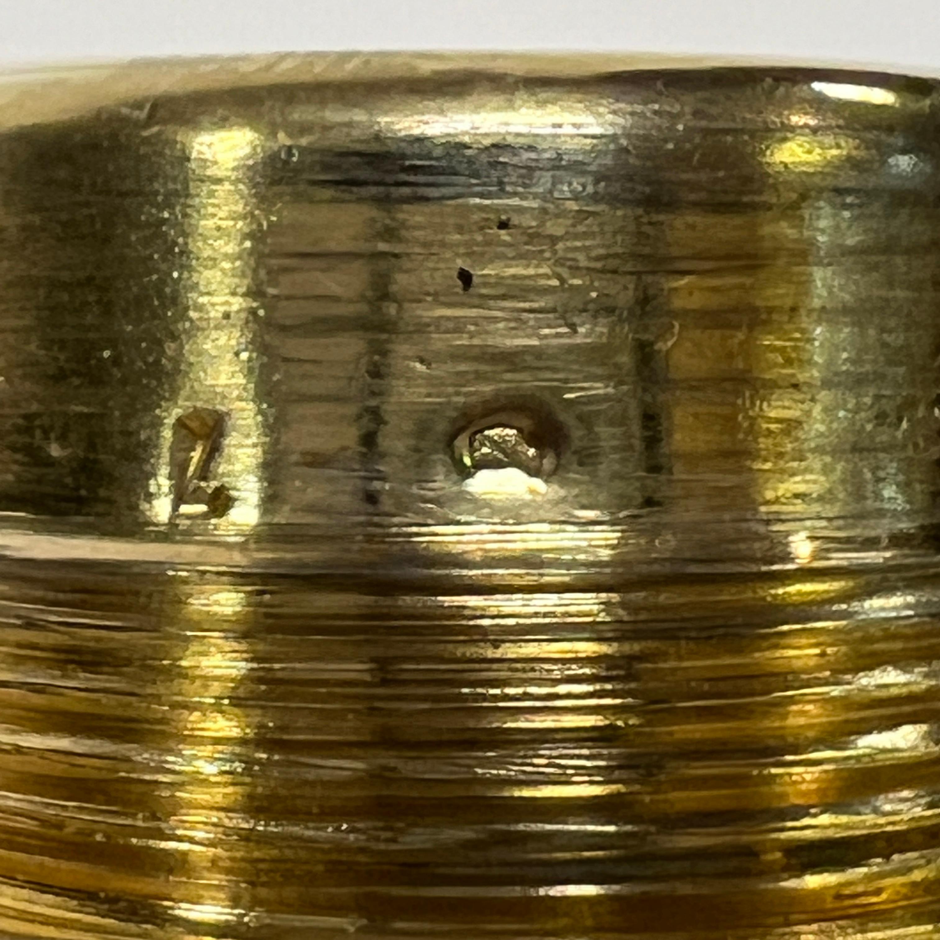 Juego de tocador francés antiguo de plata esmaltada y cristal en venta 9