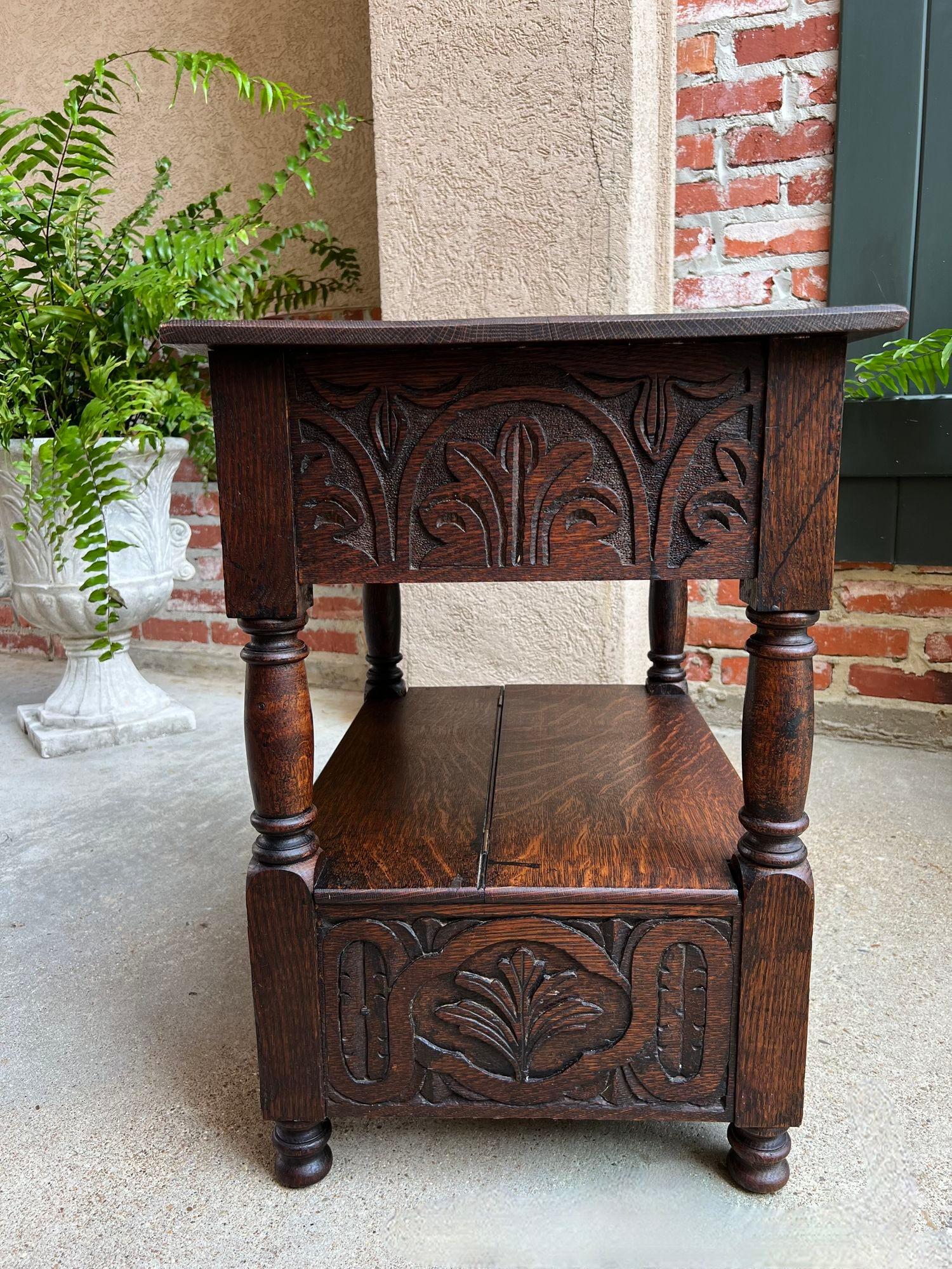 Antique French End Table Bible Box Carved Oak Two Tier Bench c1790 In Good Condition In Shreveport, LA
