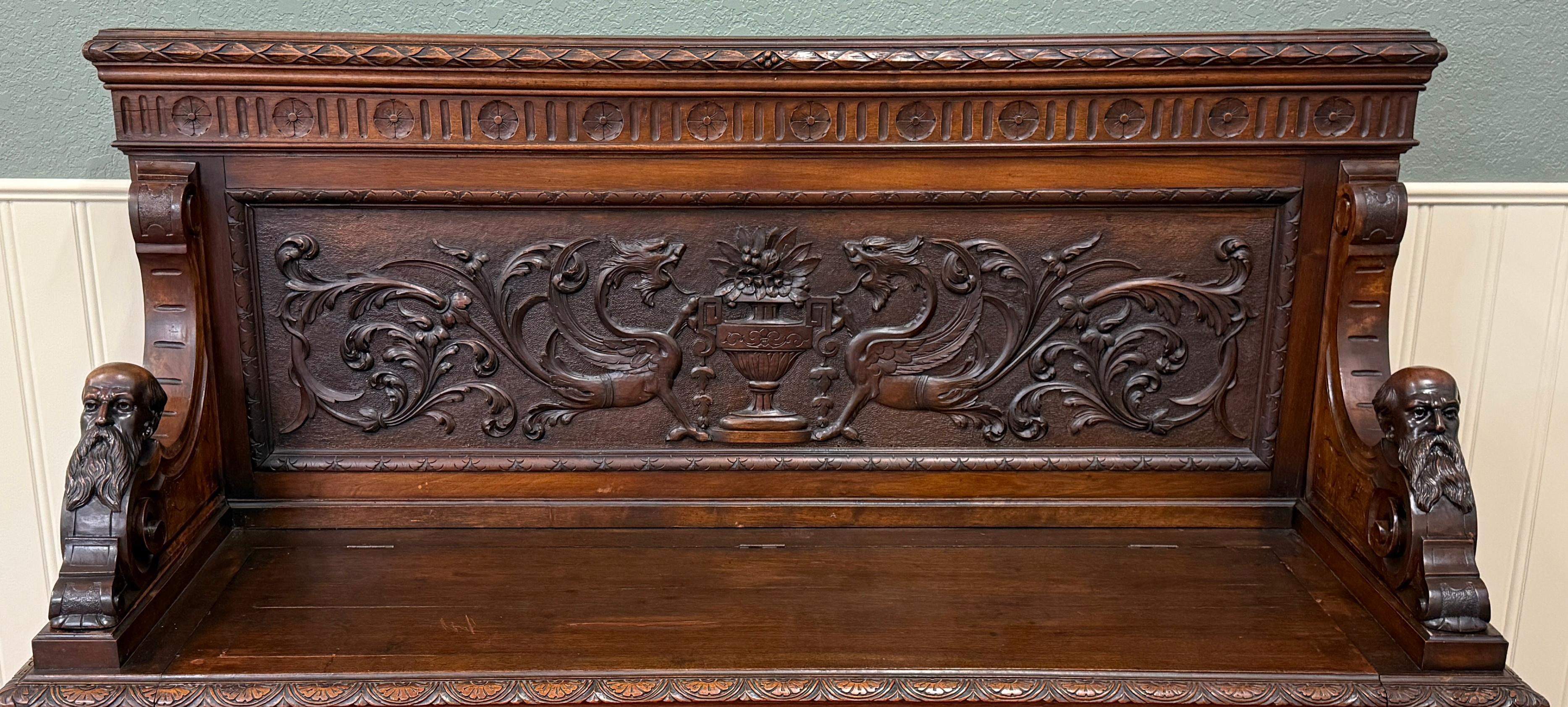 Antike französische Eingangsbank Settee-Truhe aus dunklem Nussbaumholz im Renaissance-Revival-Stil, um 1890 im Angebot 4