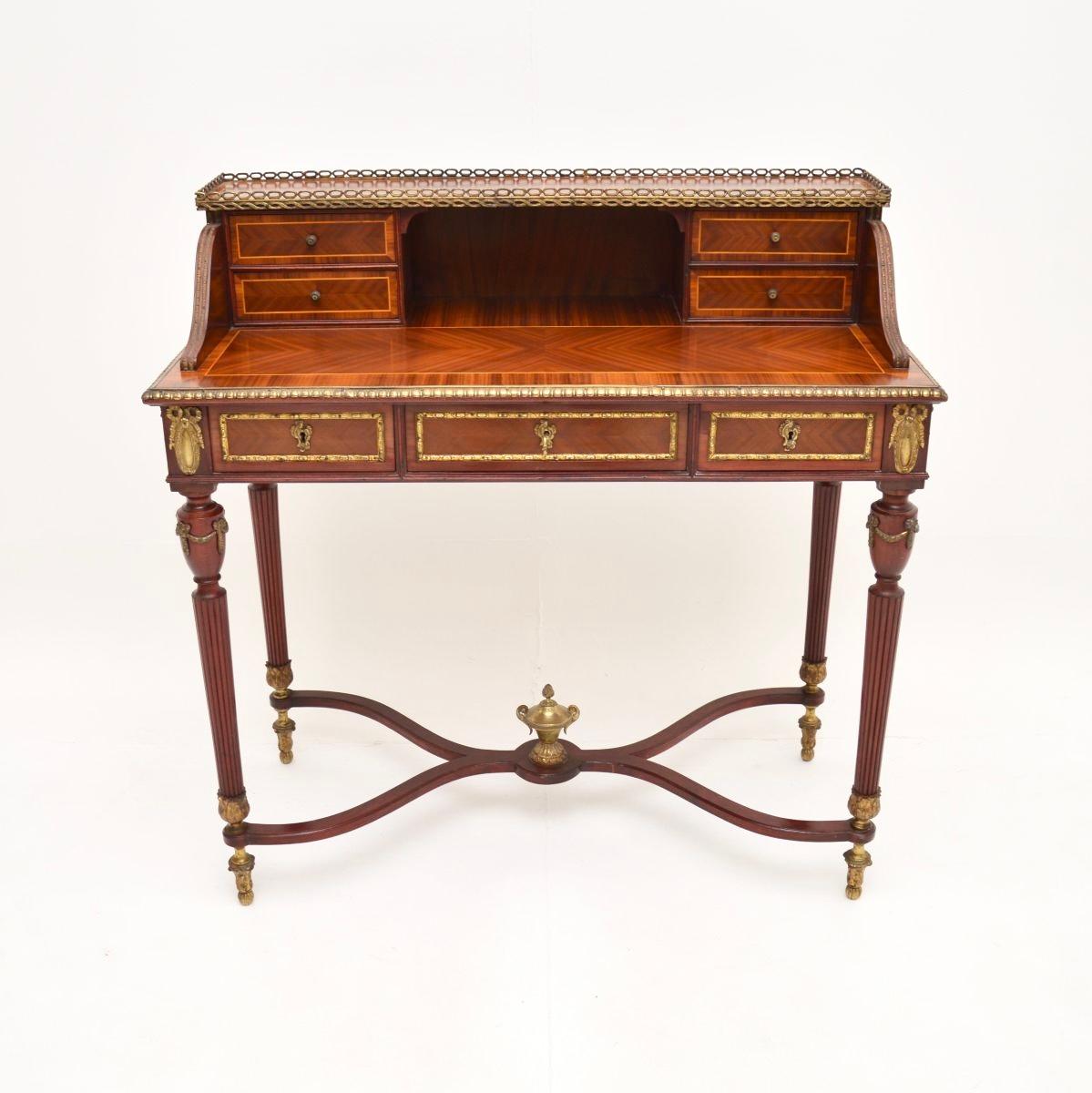 An absolutely stunning antique French escritoire writing desk, dating from around the 1930’s.

This is of the utmost quality, it is beautifully made. This is a lovely size, useful for working at, and it is not too imposing. There are gorgeous