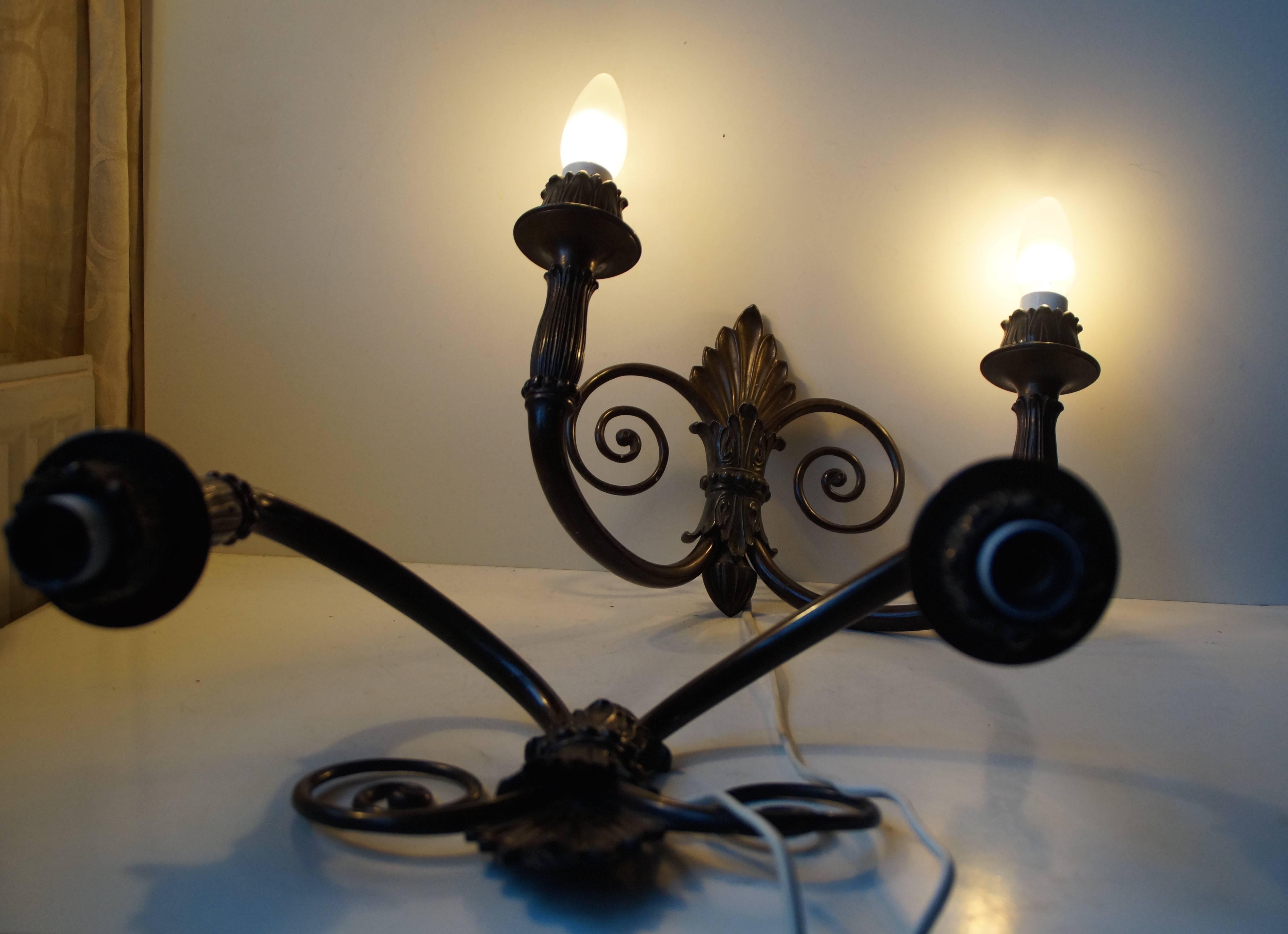 20th Century Antique French Esthetic Two-Armed Bronze Sconces with 'Swirl', 1900s For Sale