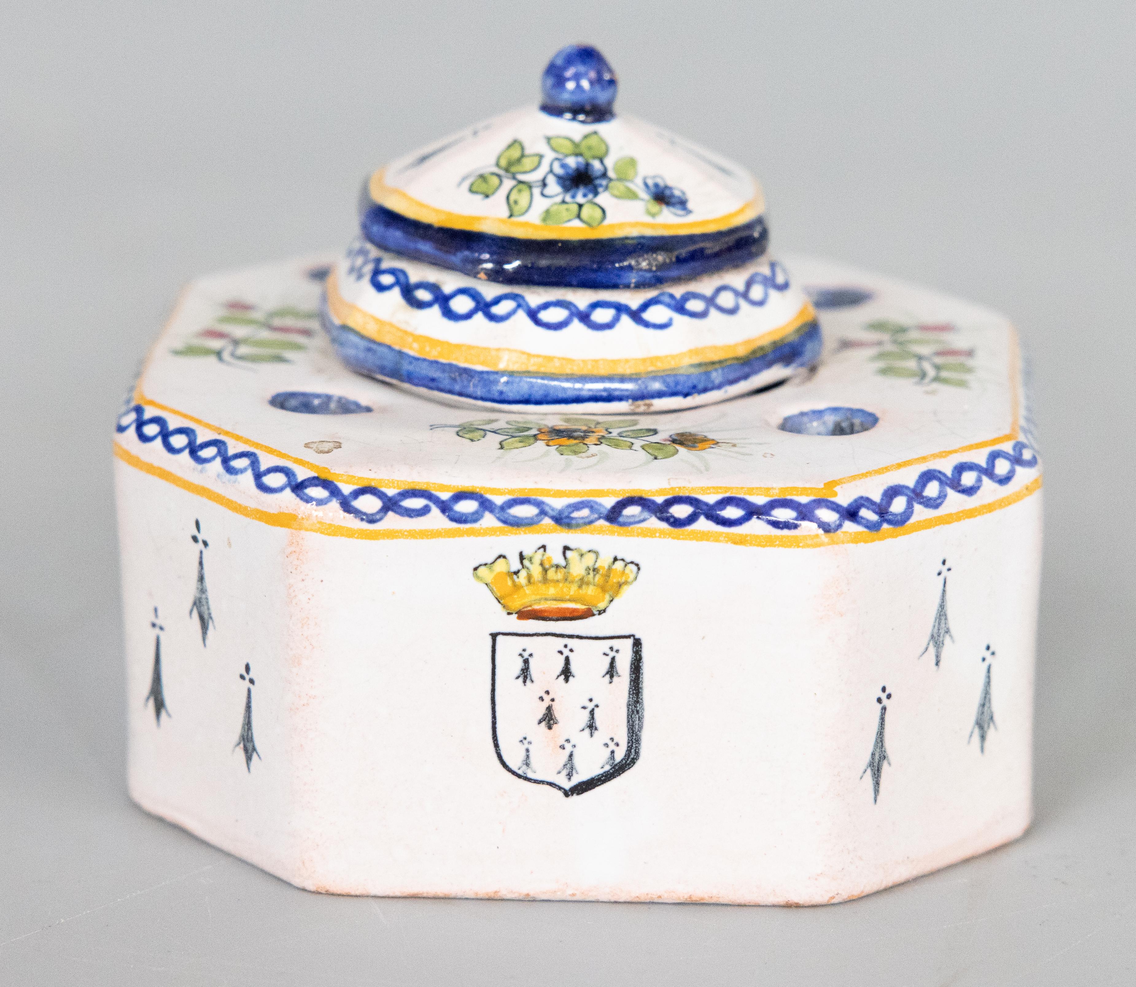 French Provincial Antique French Faience Quimper Style Inkwell, circa 1900 For Sale
