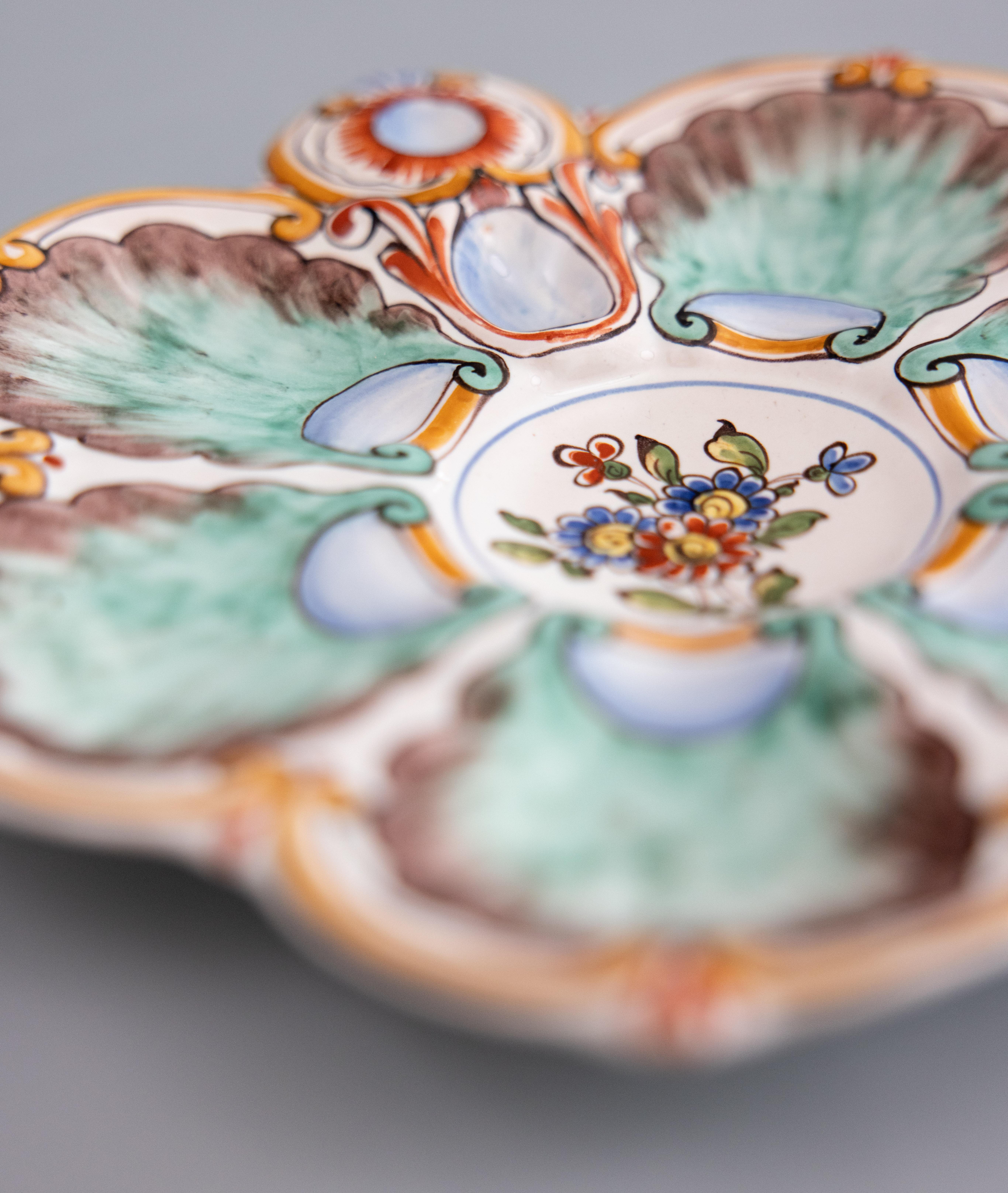 Antique French Faience Saint Clement Oyster Plate, Circa 1890 For Sale 1
