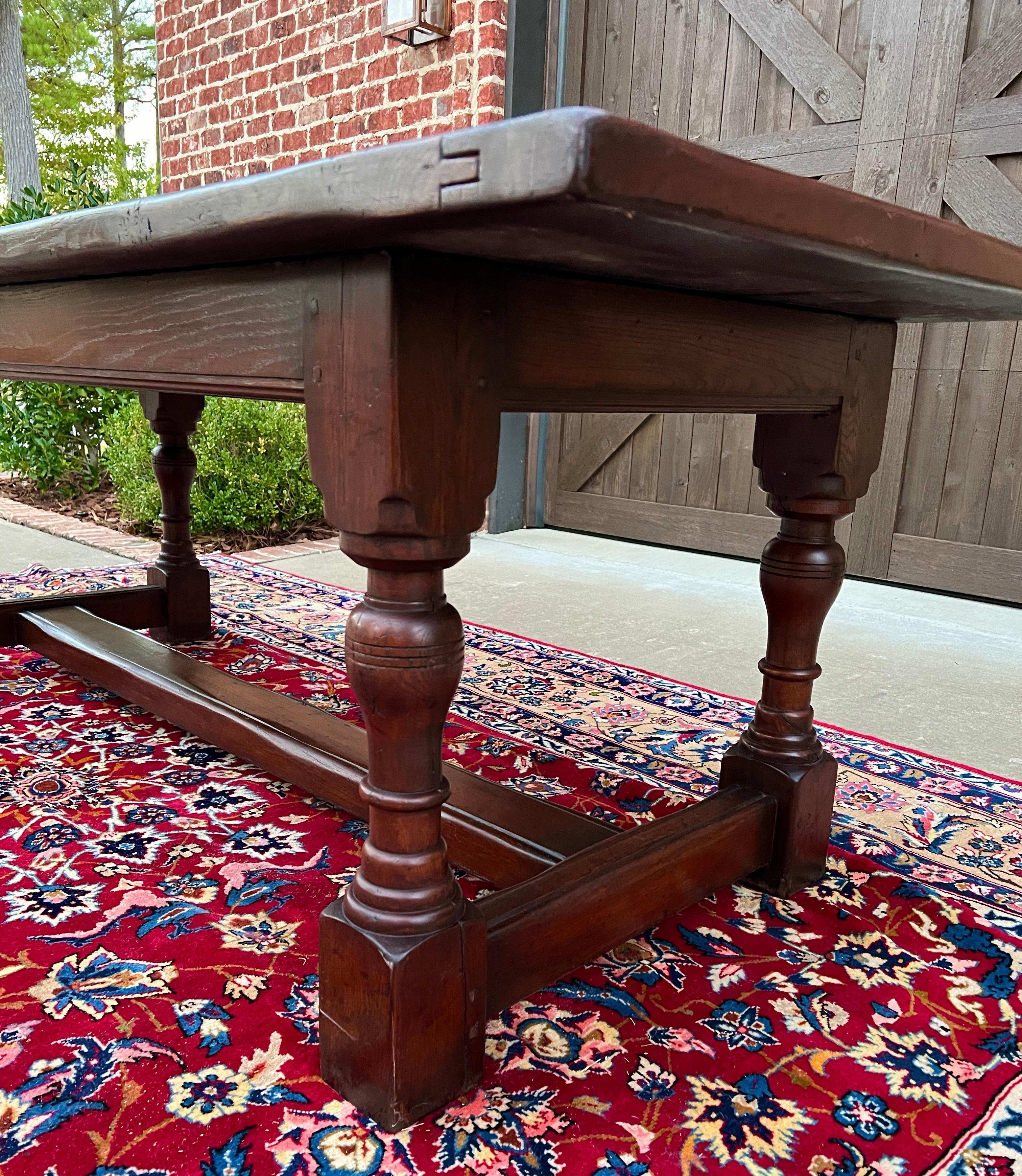 Antique French Farm Table Dining Table Farmhouse Turned Post Legs Oak C.1920 #2 en Bueno Estado en Tyler, TX