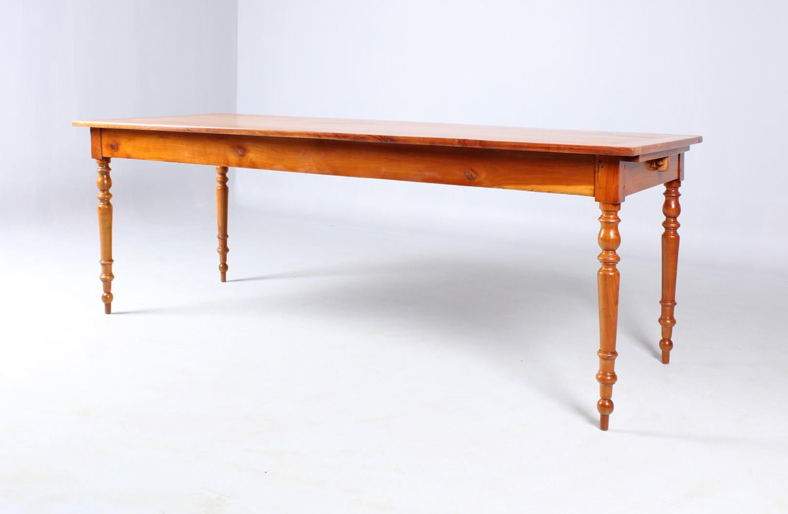 Antique French Farmhouse Dining Room Table, Cherrywood, with Extension In Good Condition In Greven, DE
