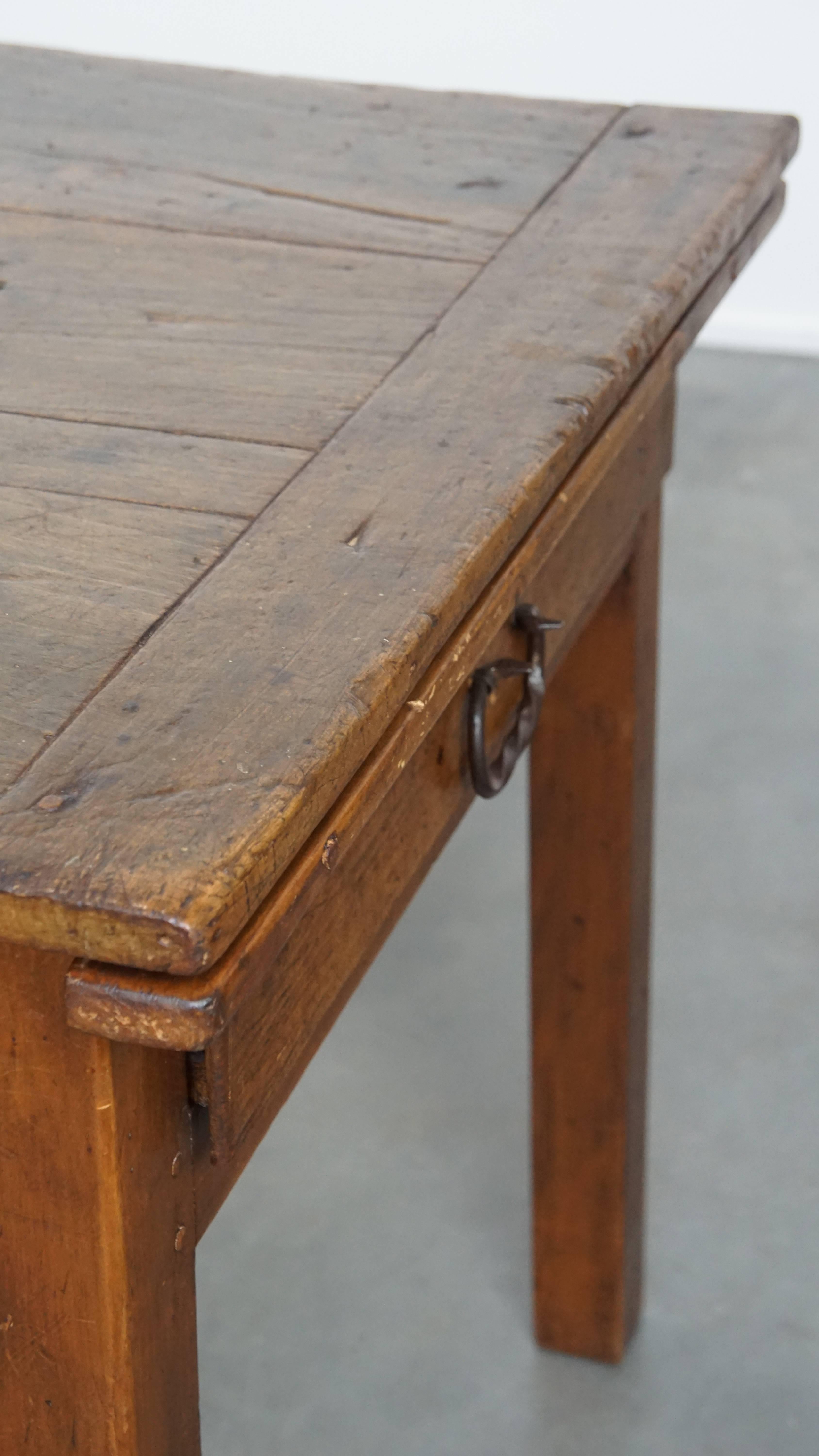 Antique French Farmhouse Dining Table from the Early 19th Century For Sale 6
