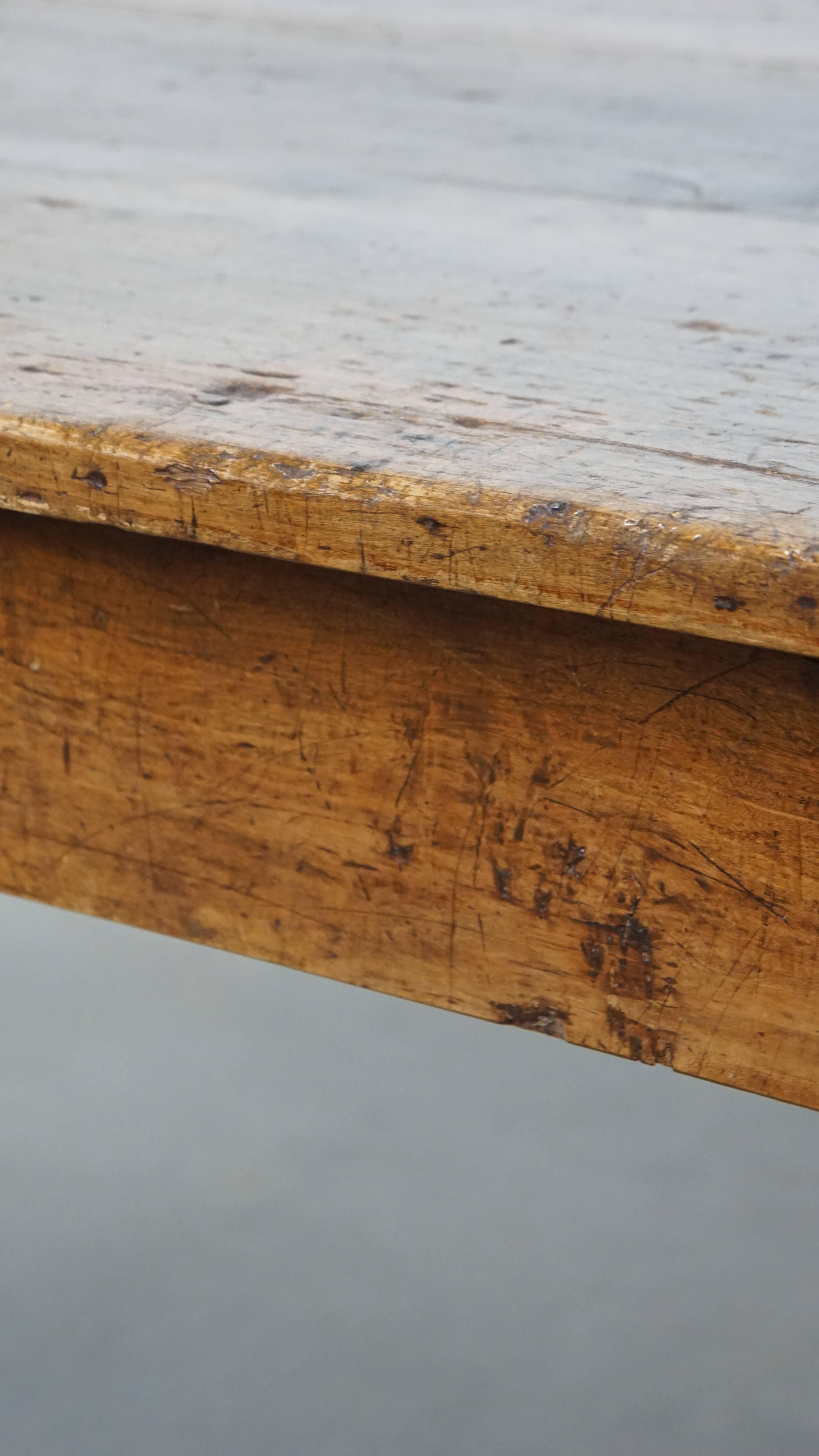 Antique French Farmhouse Dining Table from the Early 19th Century For Sale 8