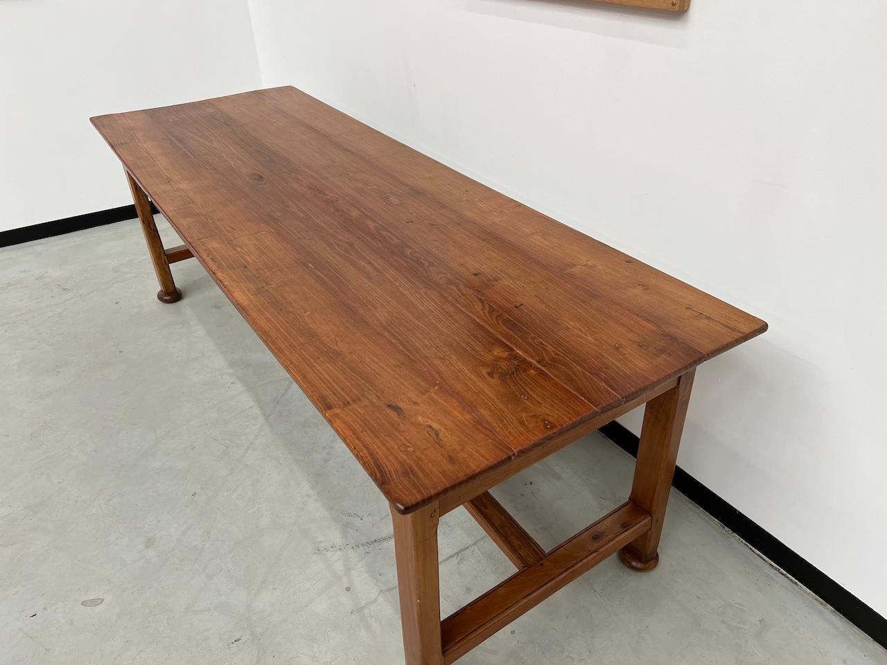 Mid-20th Century Antique French farmhouse table (from Bordeaux) in solid cherry wood For Sale