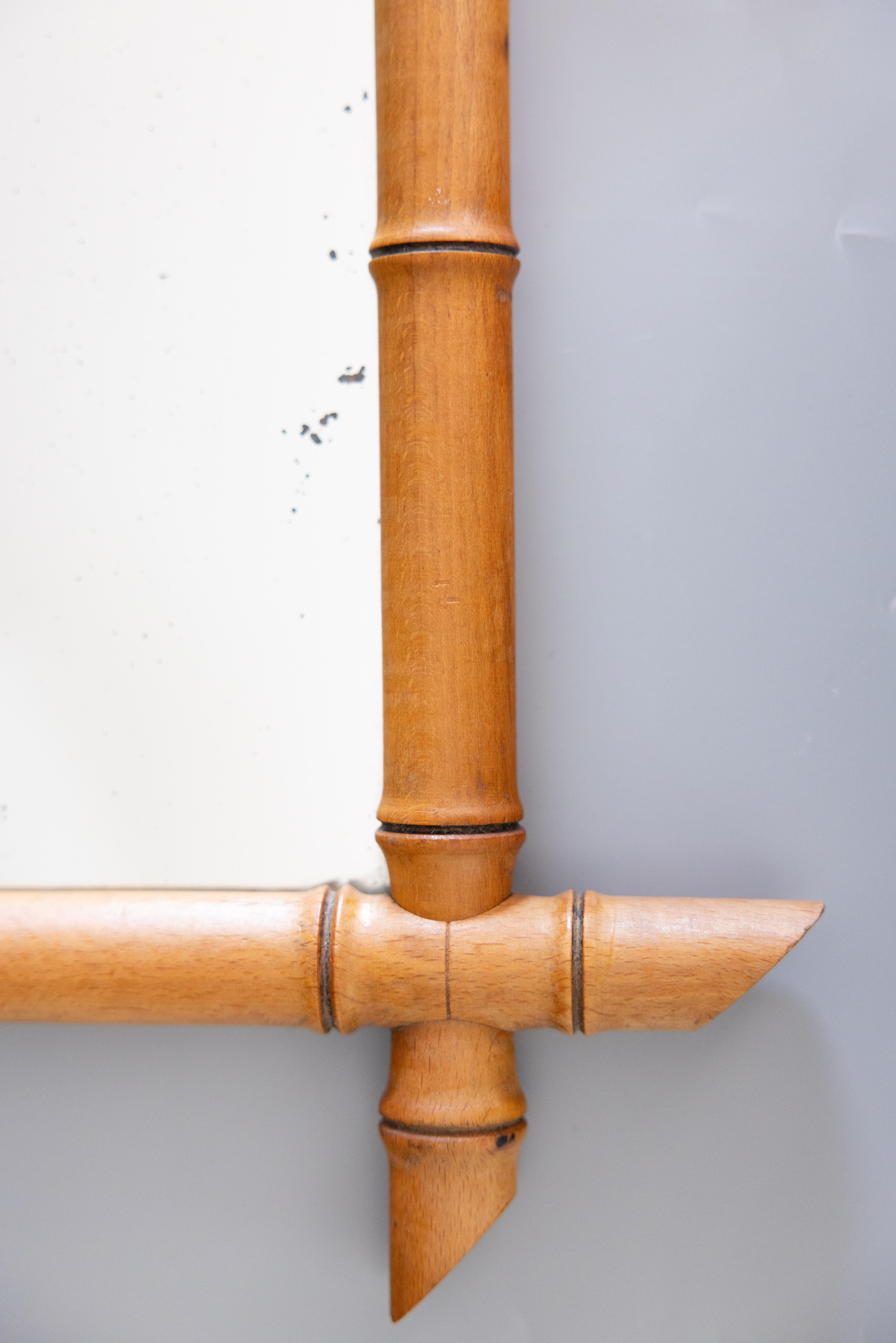 Miroir français ancien sculpté en faux bambou, vers 1900 Bon état - En vente à Pearland, TX