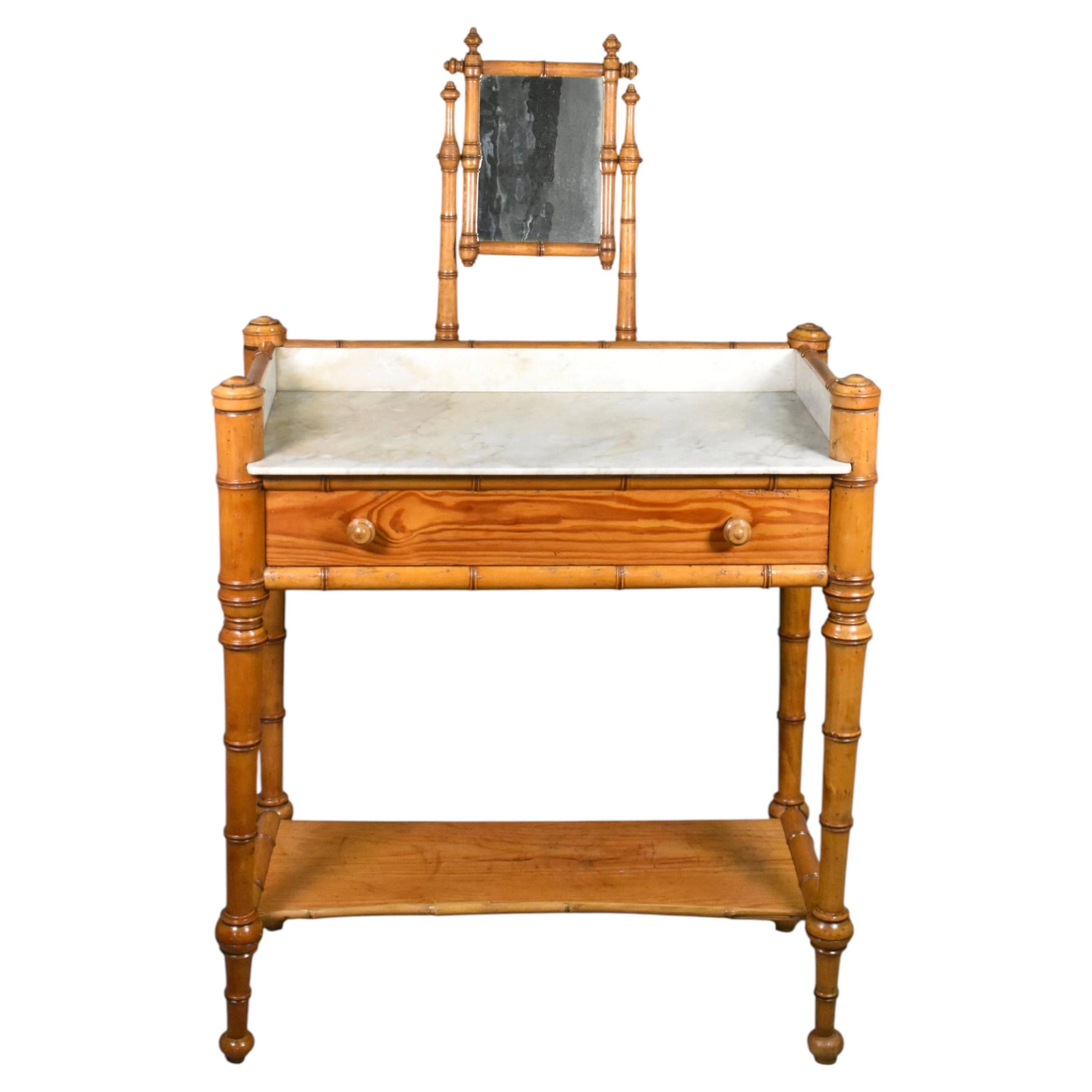 Antique French Waschtisch aus Bambusimitat – im Stil Napoleons III. im Angebot
