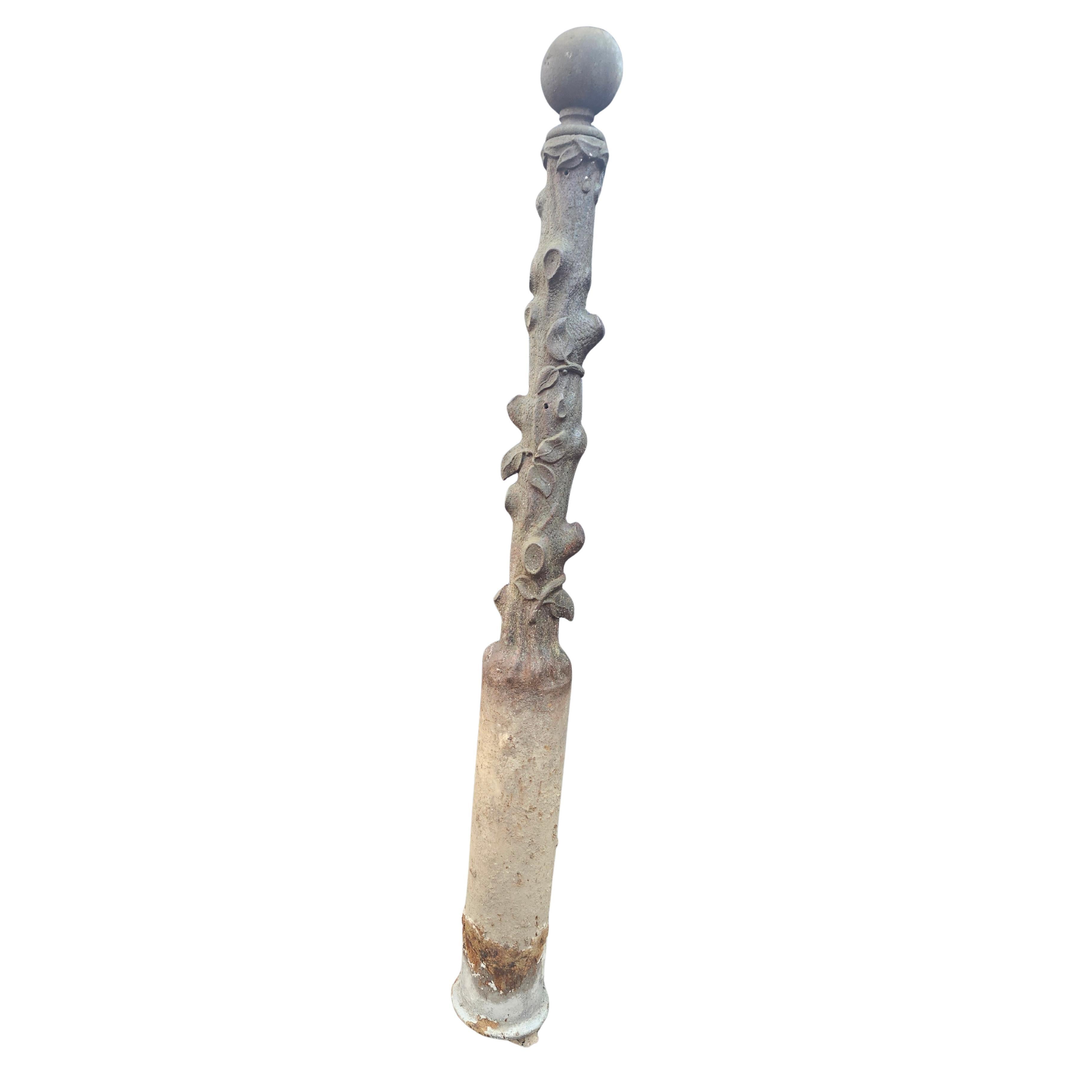 Ancien poteau d'attelage en fonte Faux Bois Français C1875 en vente 3