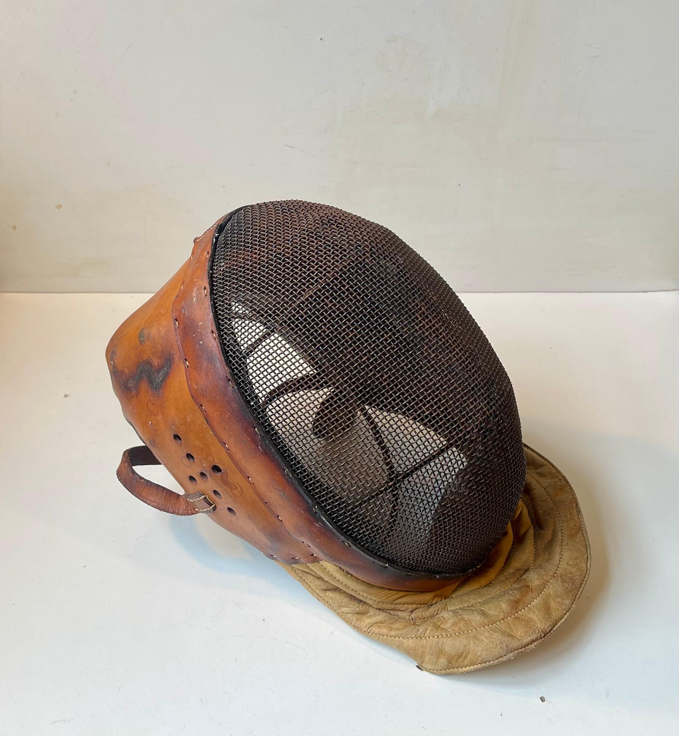 Antique French Fencing Mask in Leather & Steel For Sale 2