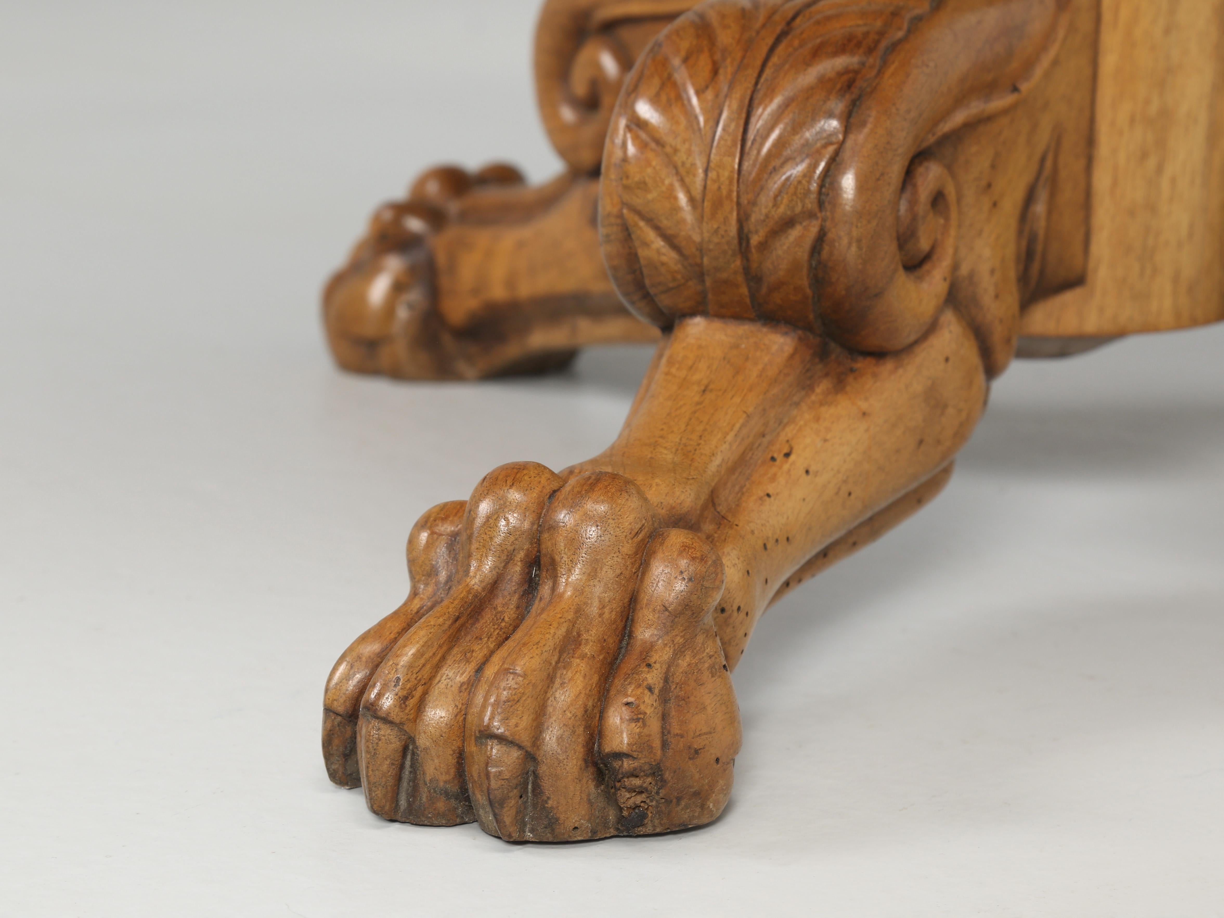  Antique French Figured Walnut Round Center Hall Sunburst Pattern Table Lion Paw 7
