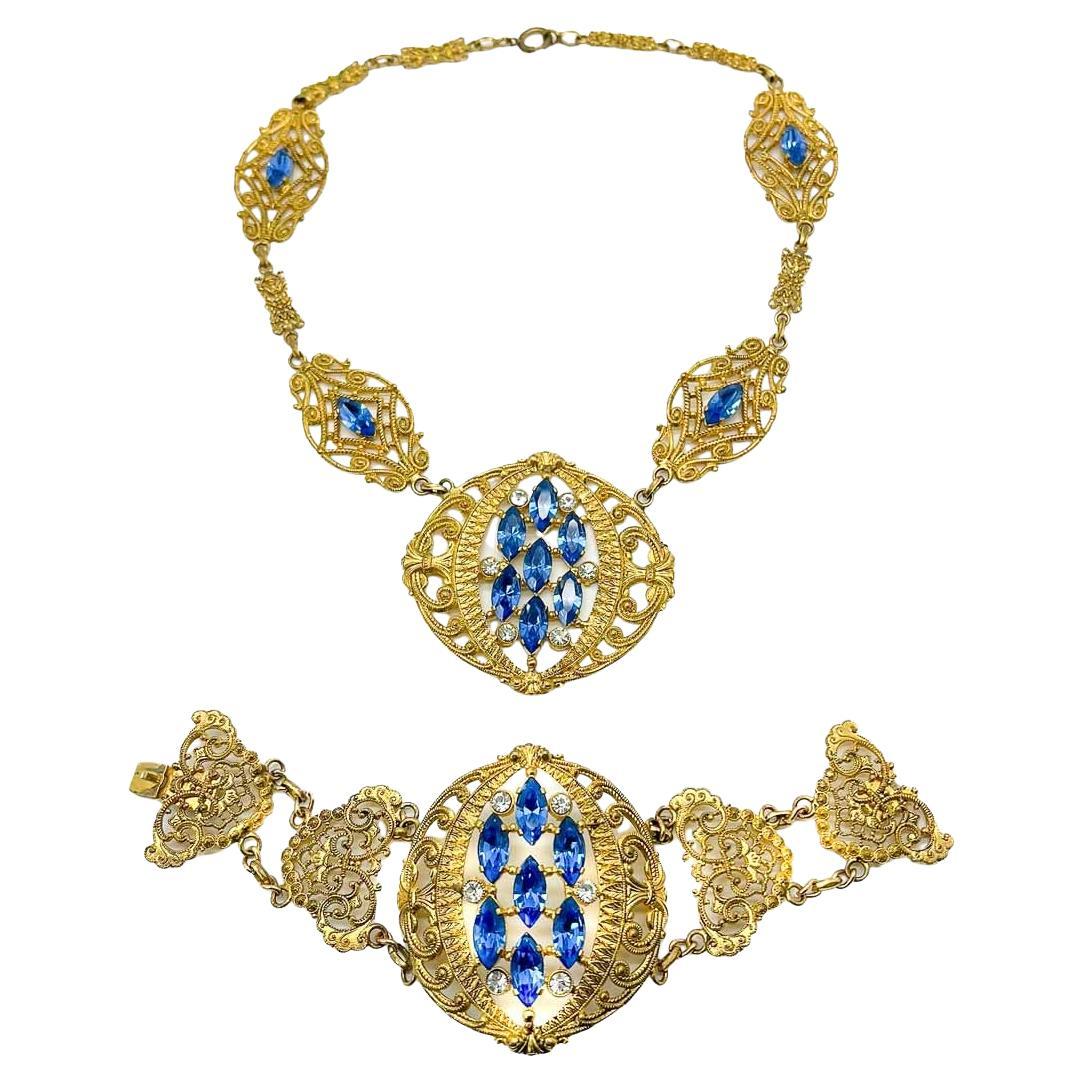 Antique French Set di collare e bracciale in filigrana e pasta del 1900 in vendita