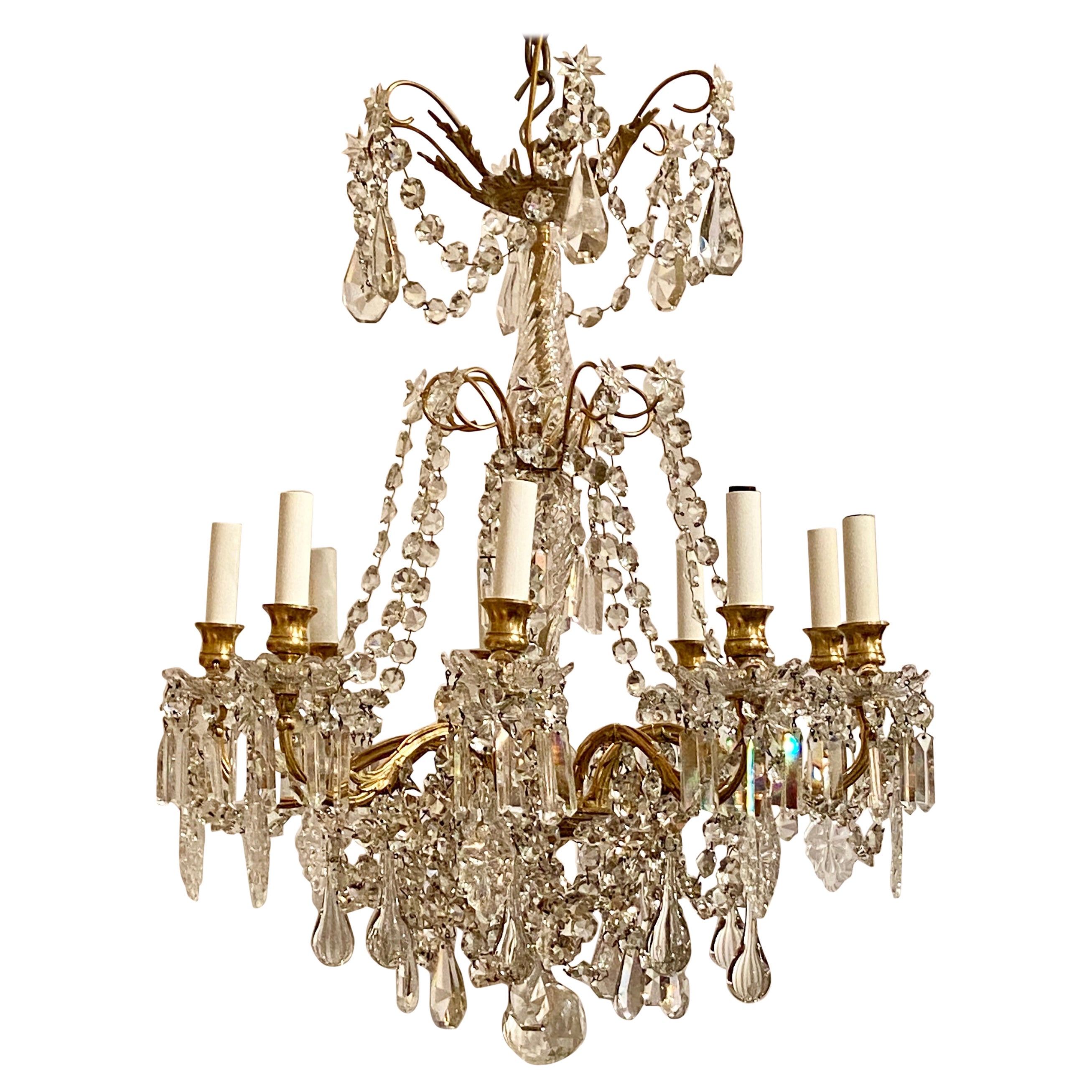 Lustre français ancien à 9 éclairages en cristal fin et bronze doré