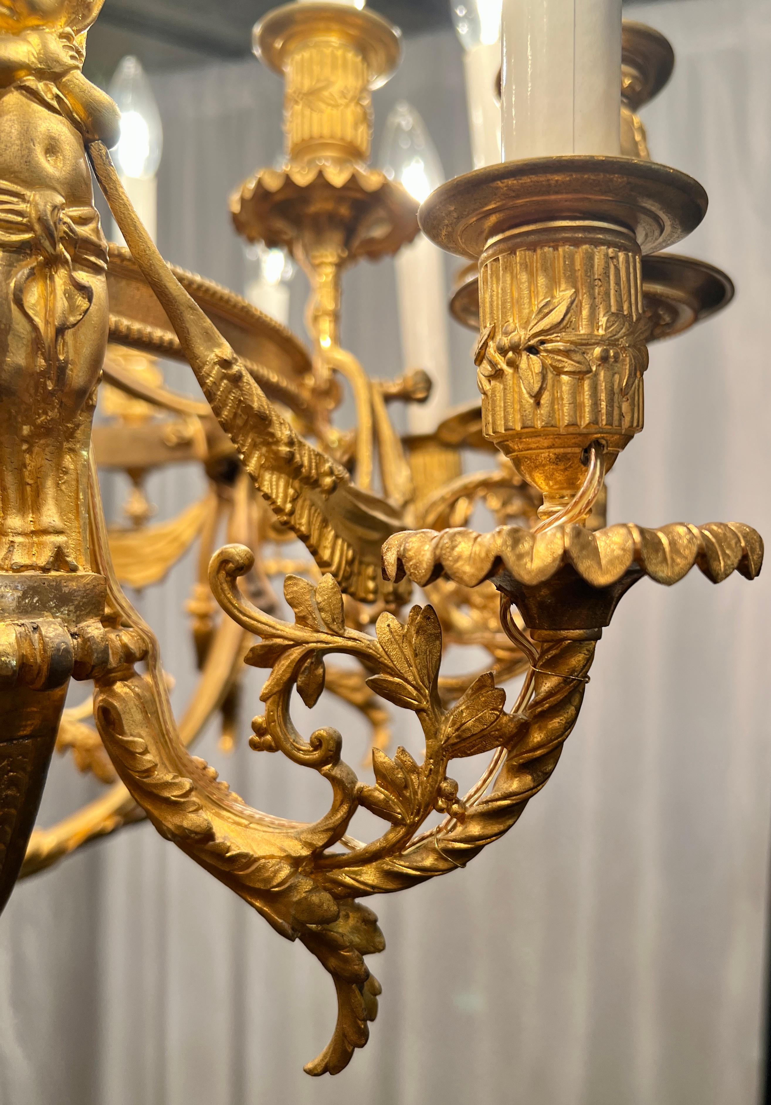 Antique French Finely Chased Bronze D'Ore 20 Light Chandelier, Circa 1870-1880. For Sale 3