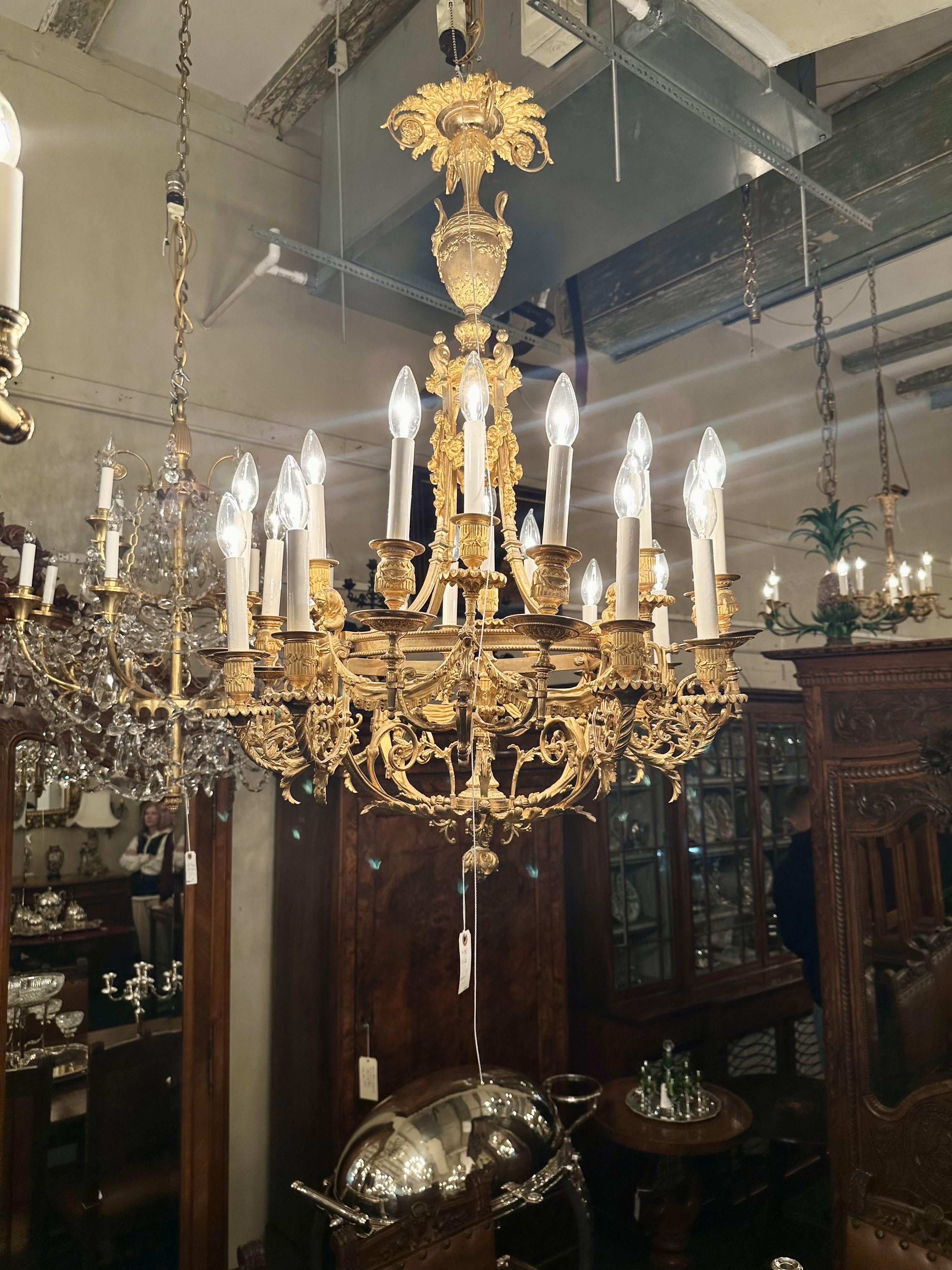 Antique French Finely Chased Bronze D'Ore 20 Light Chandelier, Circa 1870-1880. For Sale 6