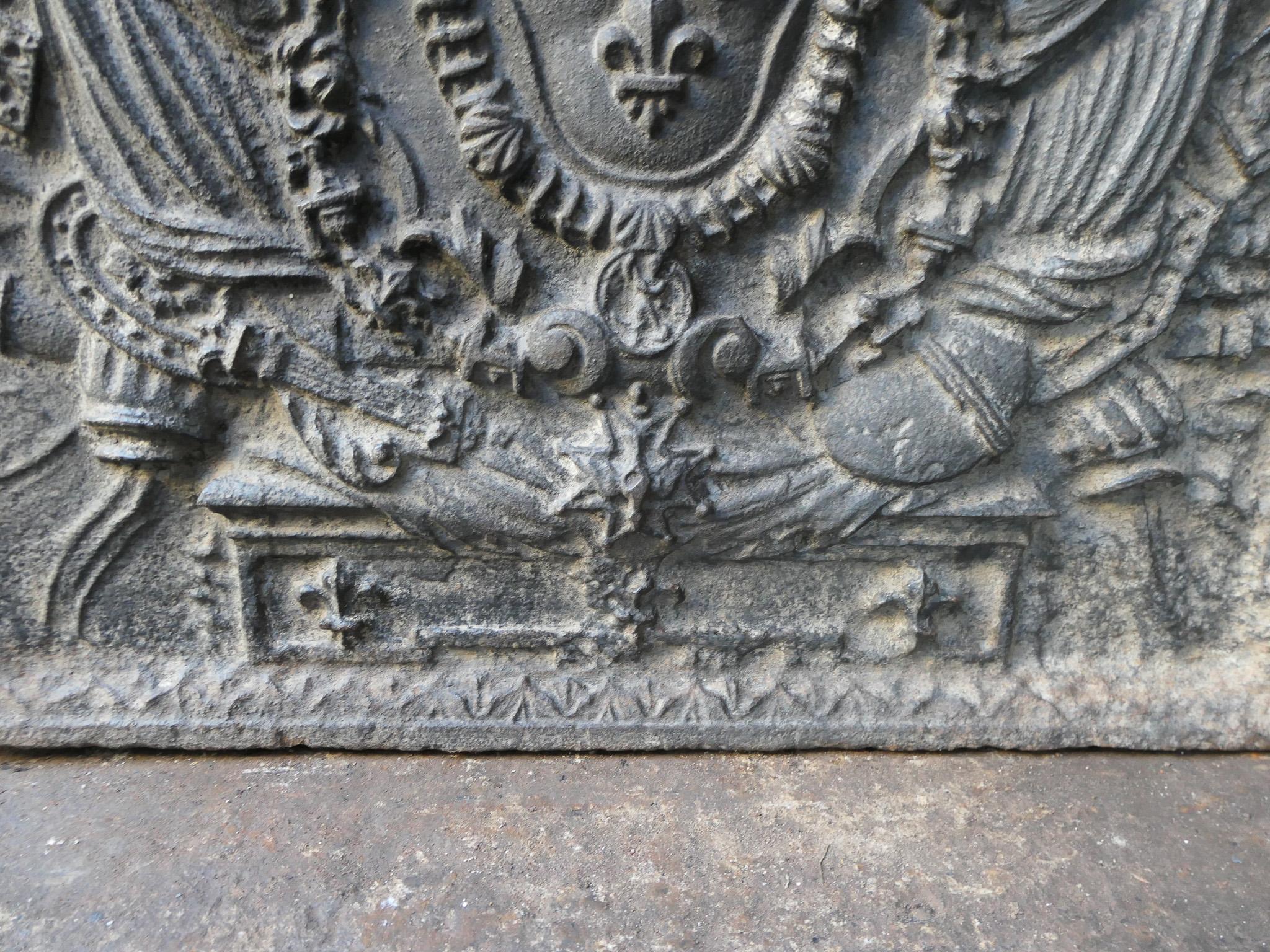 Antique French Fireback / Backsplash con le armi di Francia, 18° secolo in vendita 3