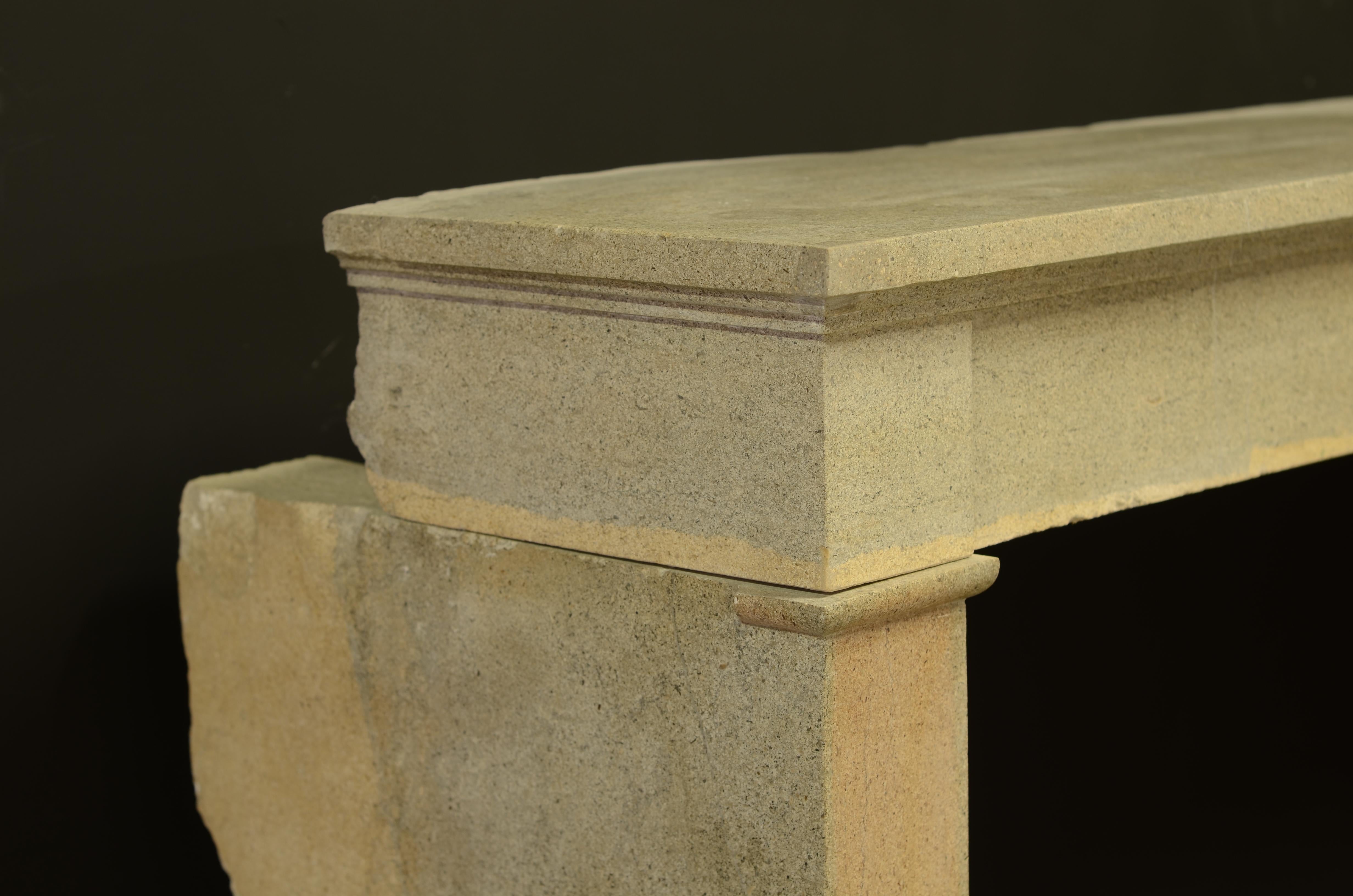 Antique French Fireplace Mantel in Limestone For Sale 1